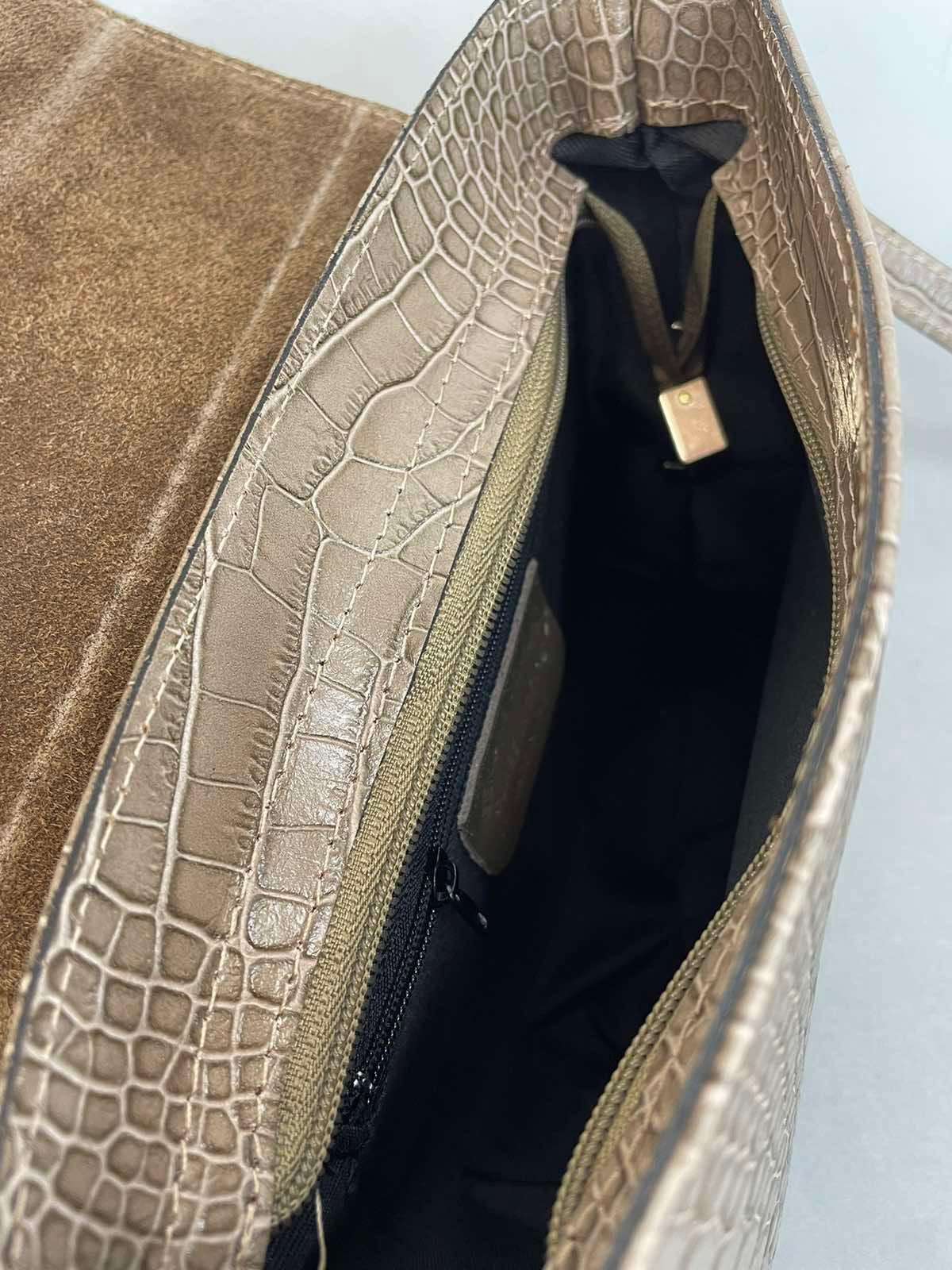 Odinė rankinė per petį