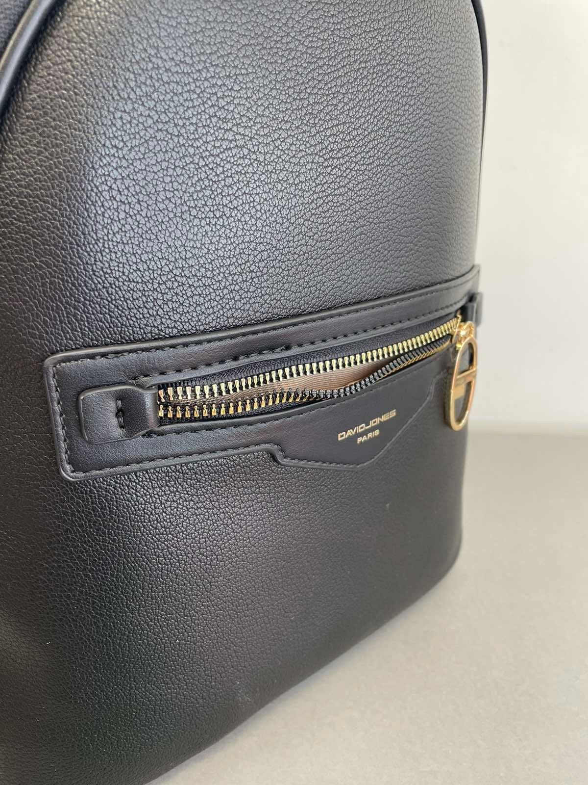 David Jones moteriška kuprinė