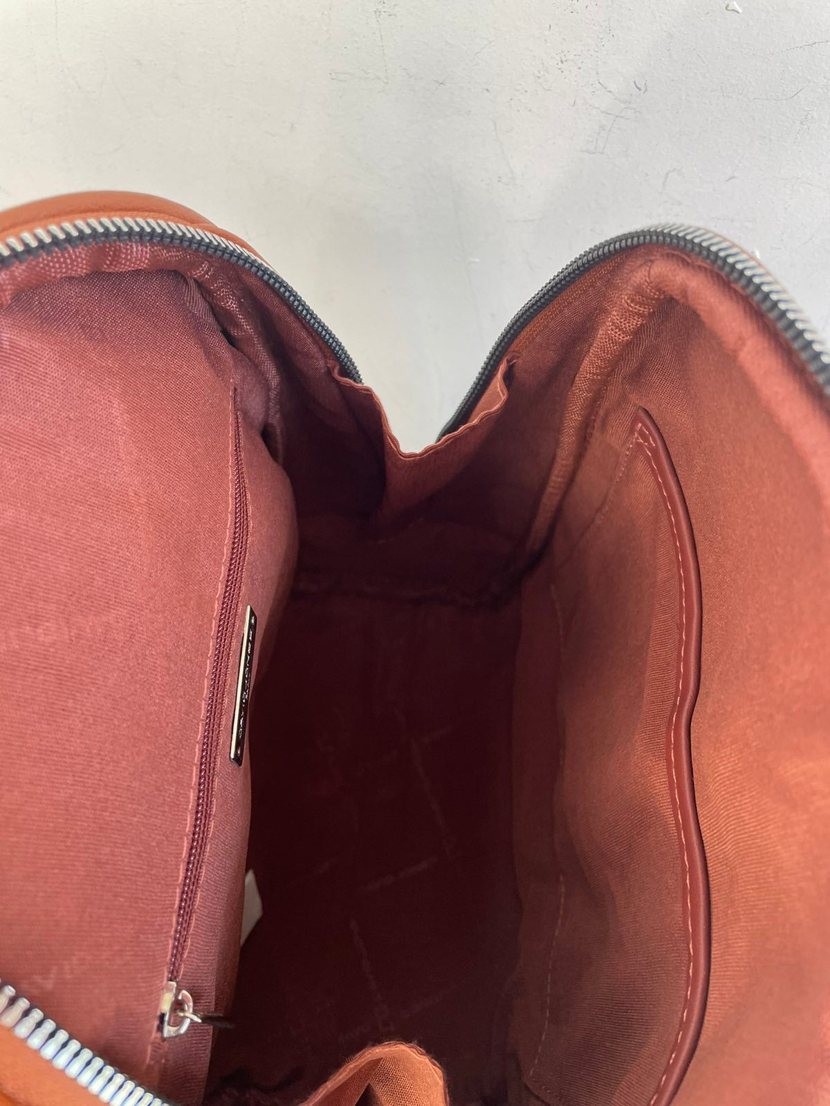 Ruda David Jones kuprinė moterims