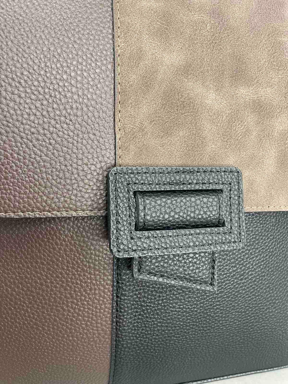 Stilinga kuprinė moterims