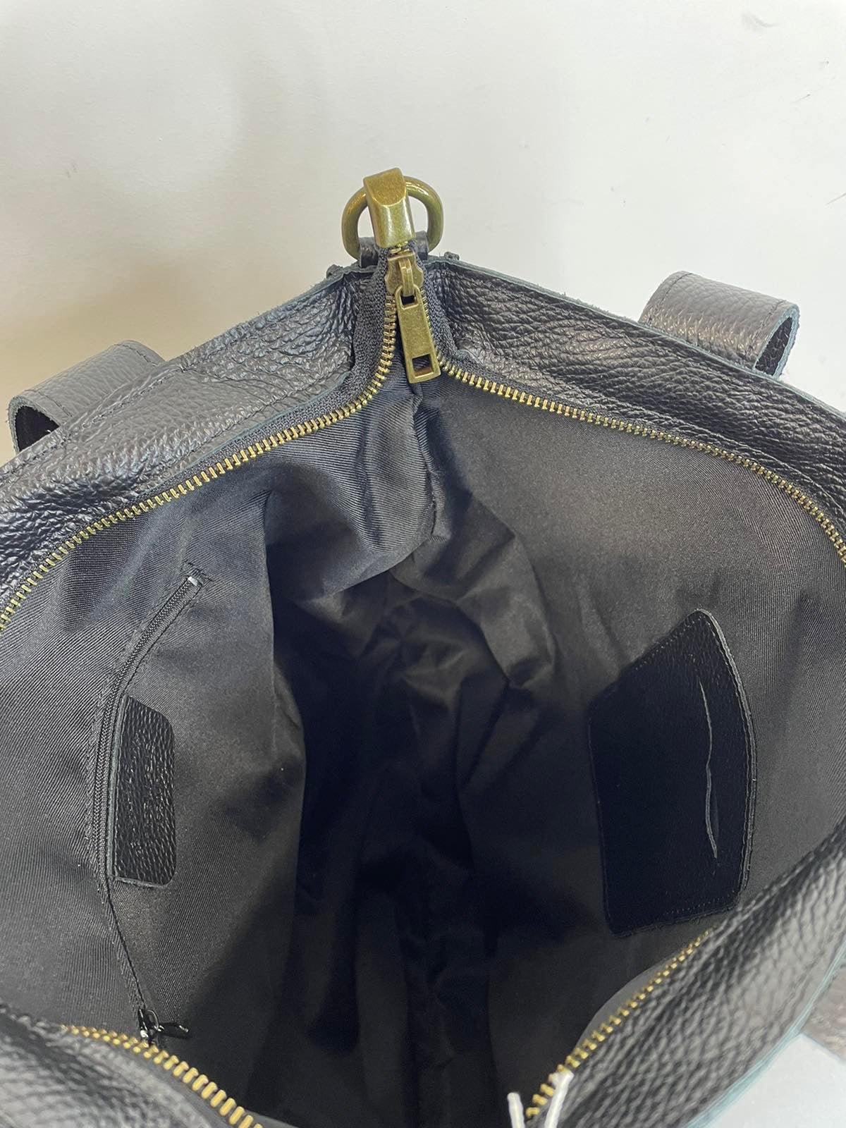 Natūralios odos moteriška rankinė