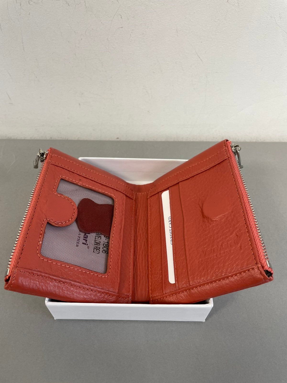 Natūralios odos moteriškos VerMari piniginės