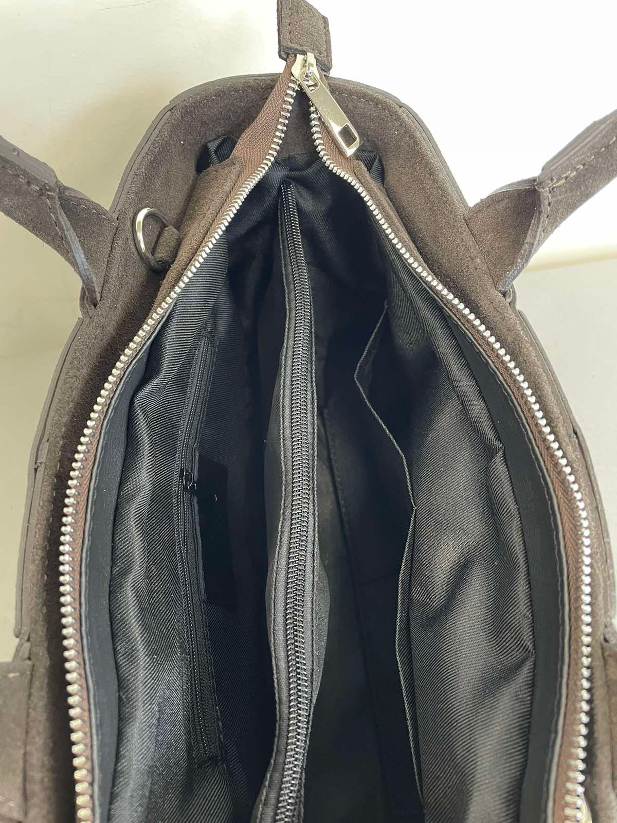 Stilinga natūralios odos rankinė