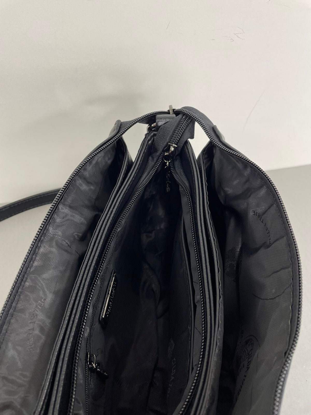 Gilda Tohetti moteriška rankinė per petį