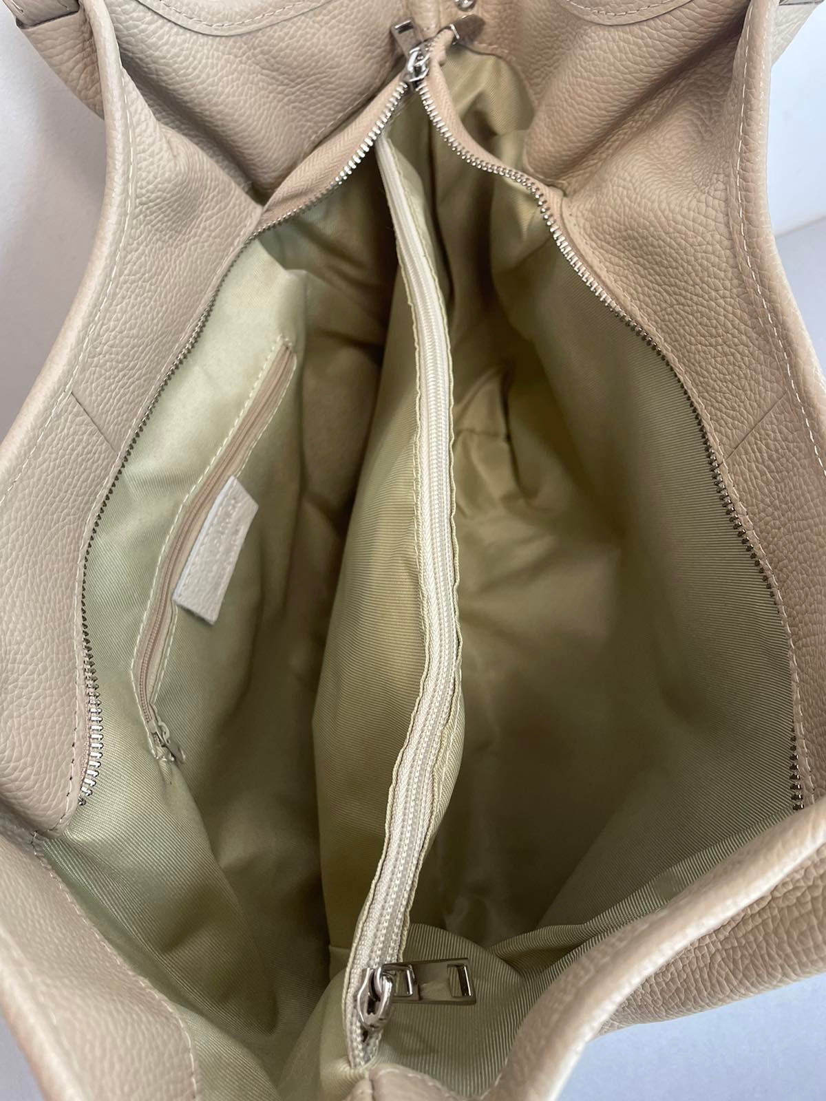 Natūralios odos moteriška rankinė