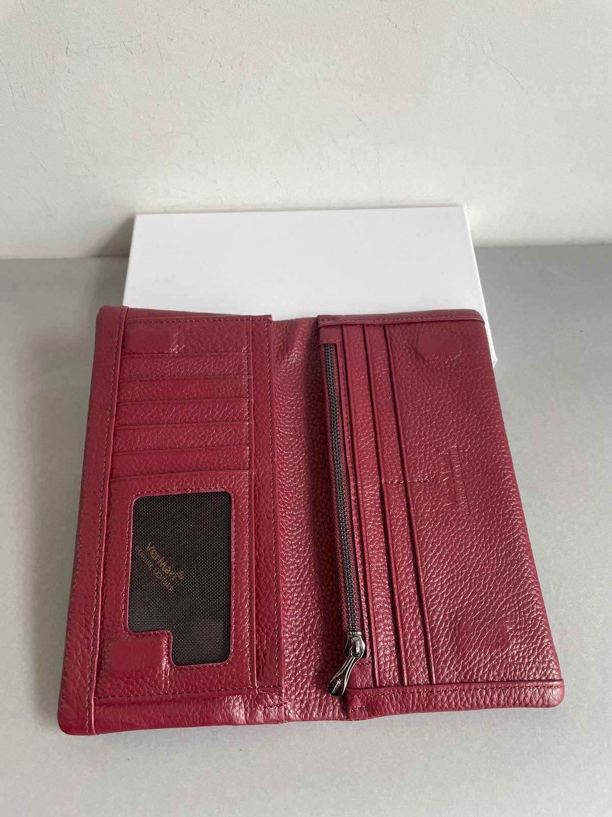 Moteriška odinė piniginė VerMari