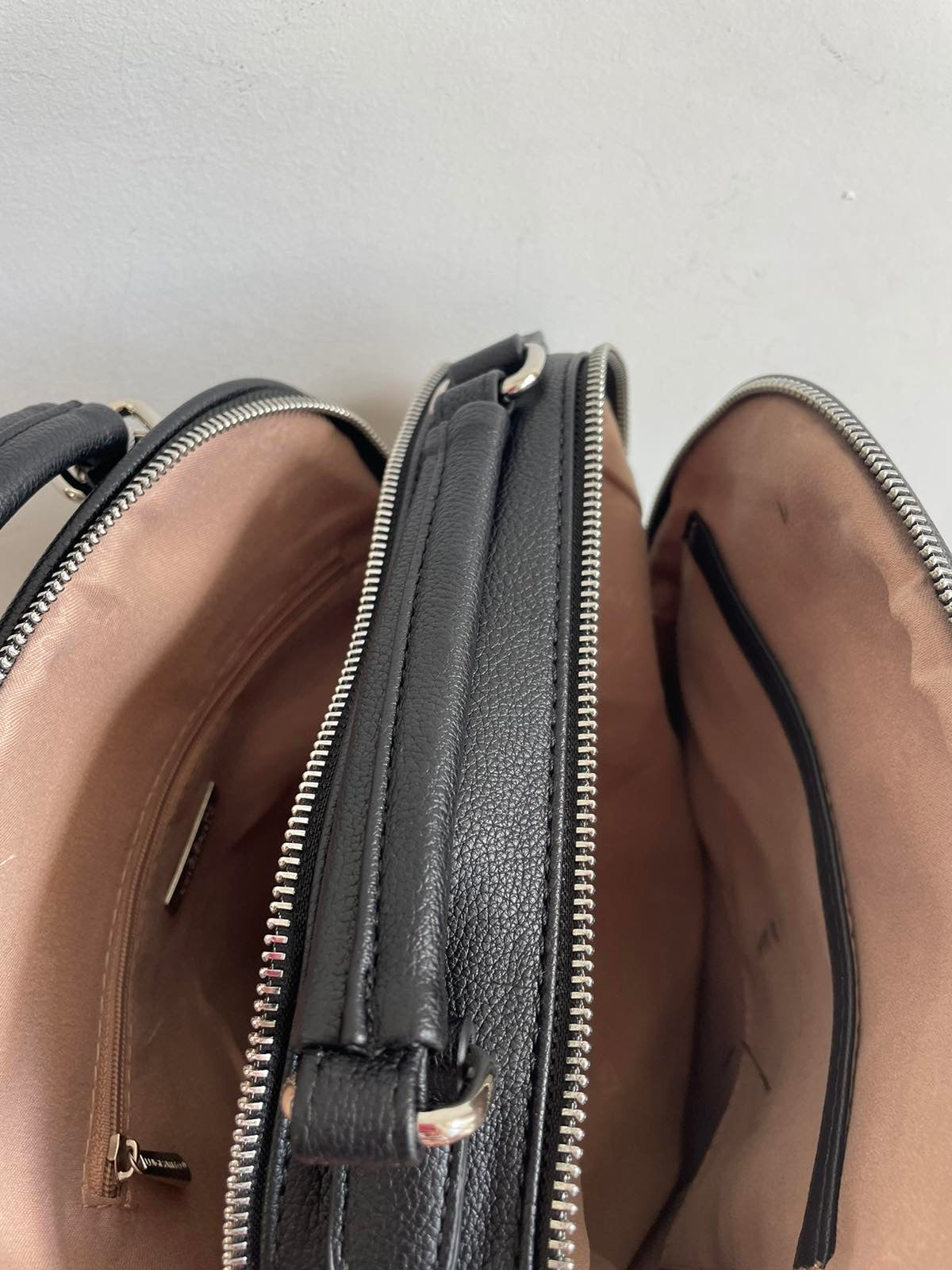 Moteriška kuprinė Luigisanto