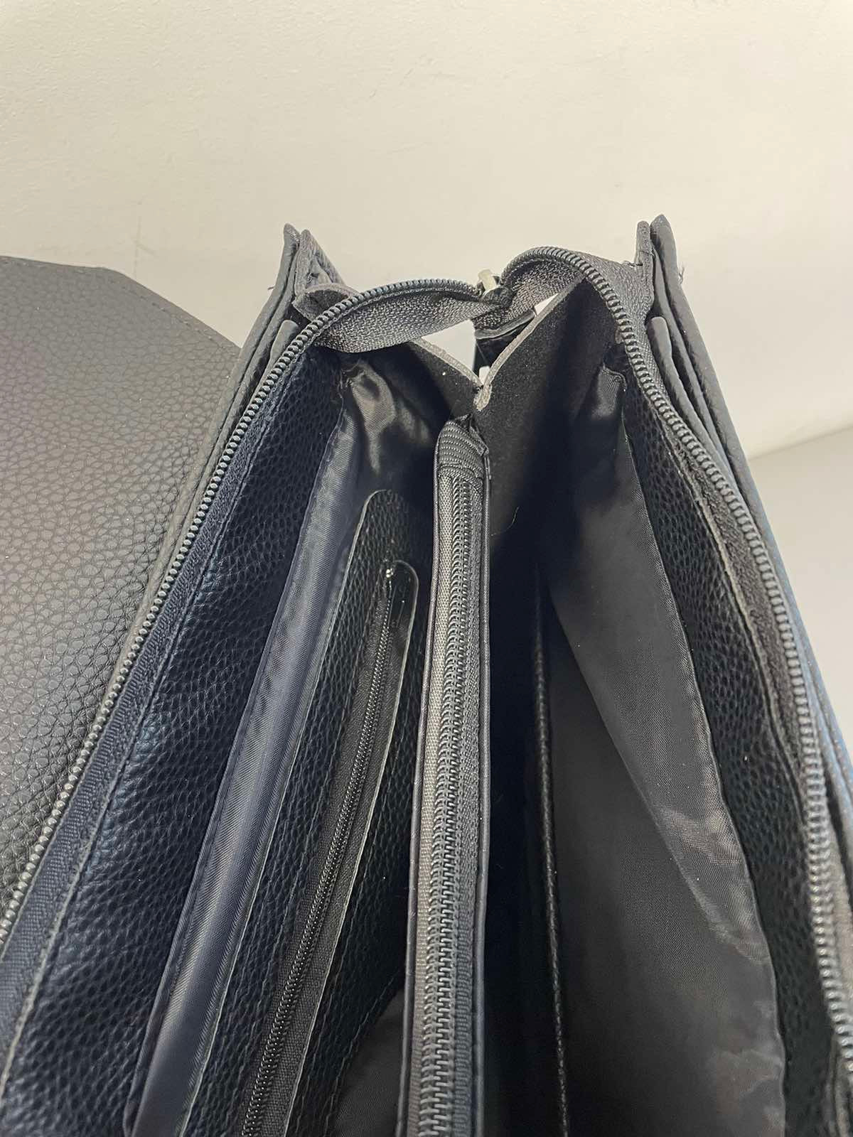 Moteriška Sominta kuprinė