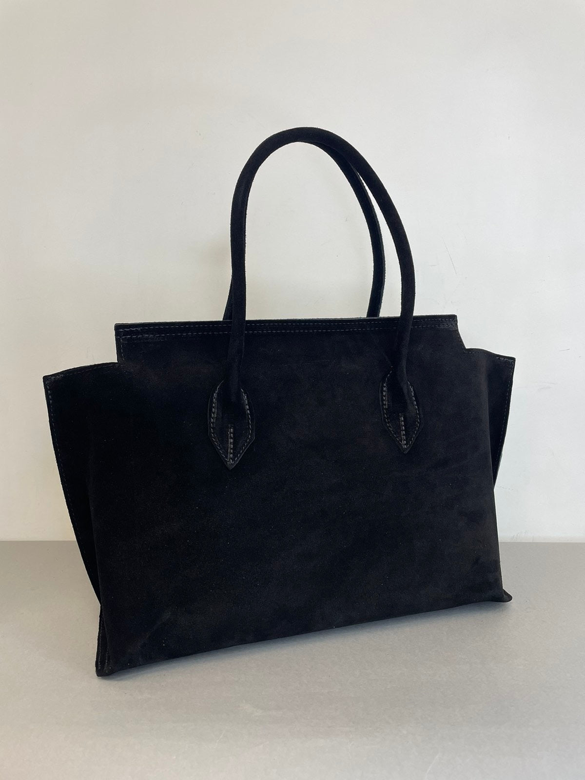 Moteriška natūralios verstos odos rankinė