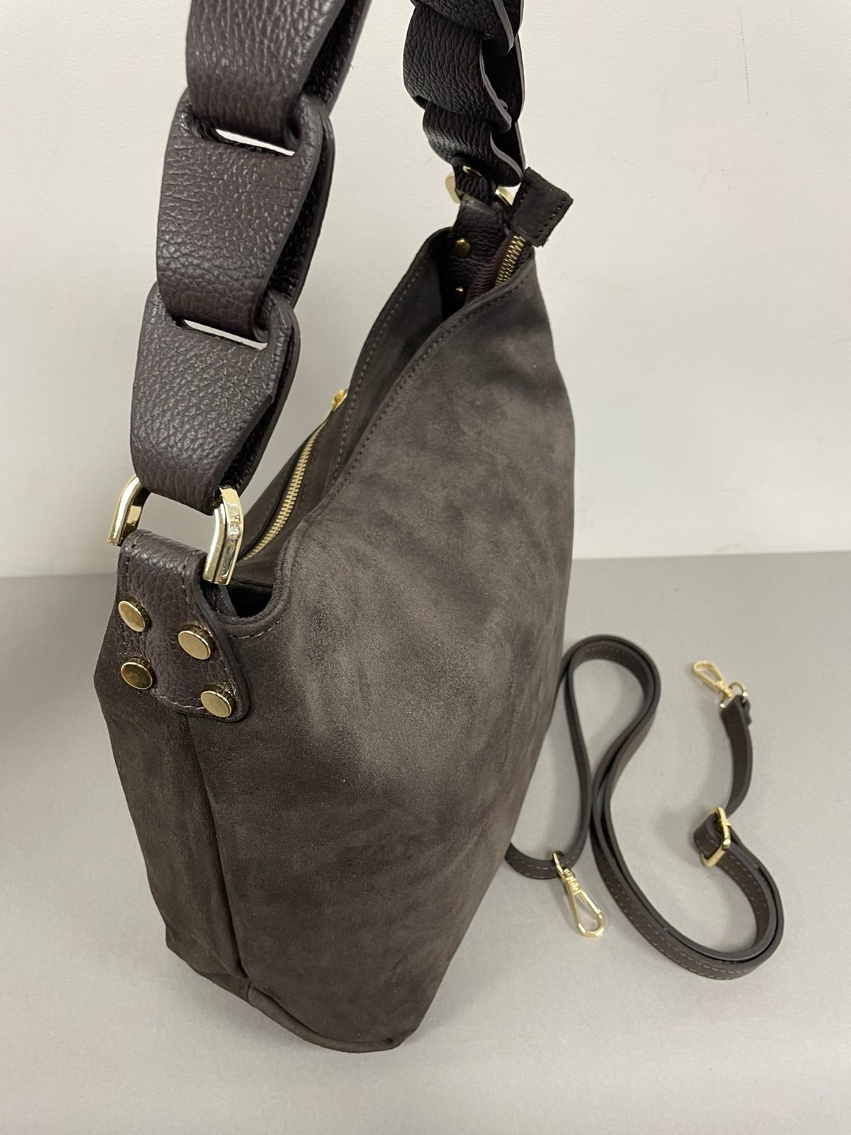 Ruda verstos odos moteriška rankinė