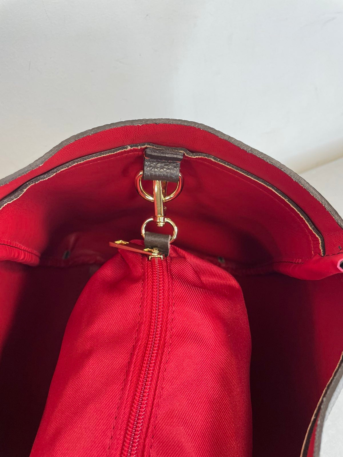 Stilinga natūralios odos rankinė