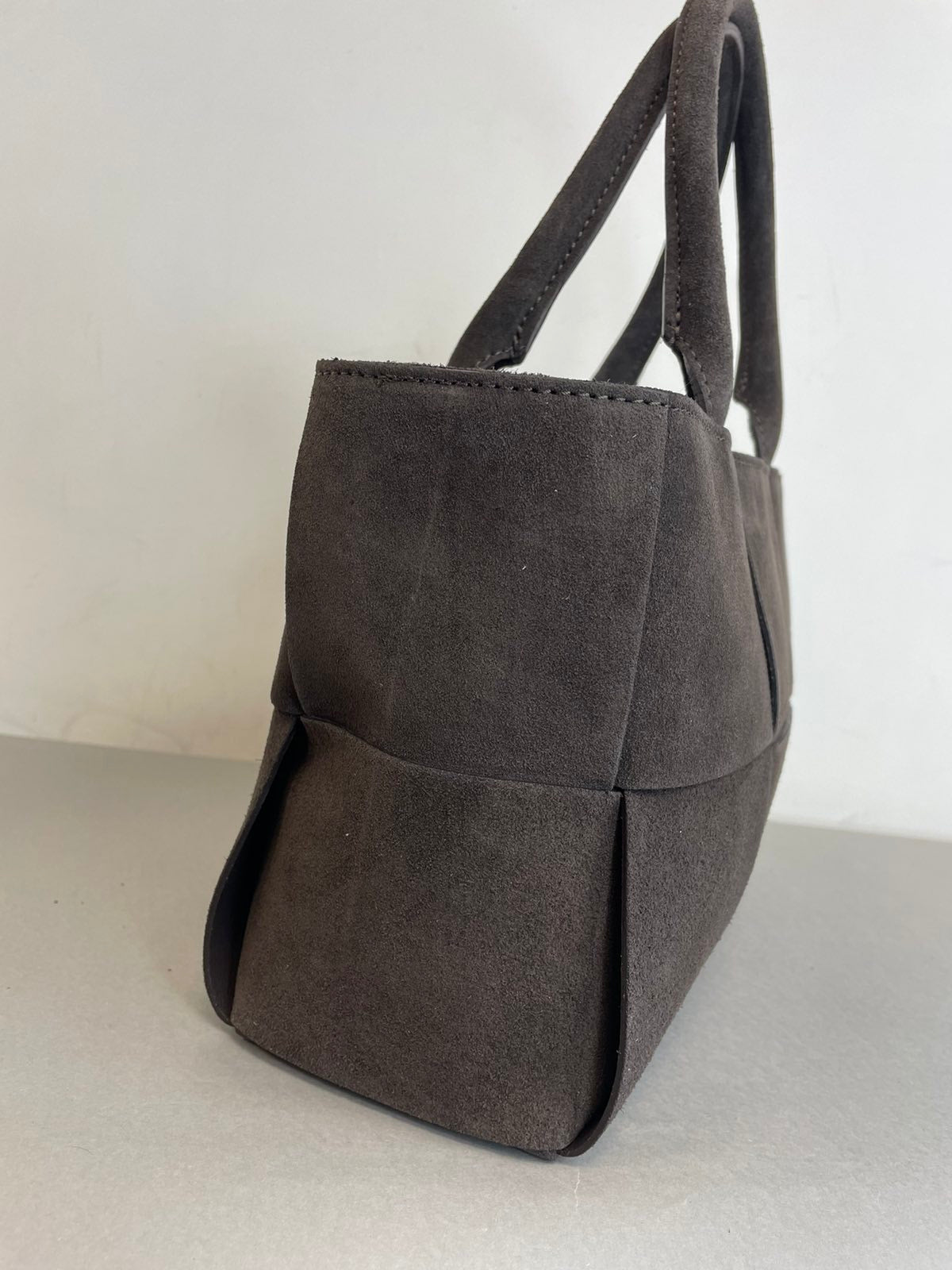 Stilinga natūralios odos rankinė