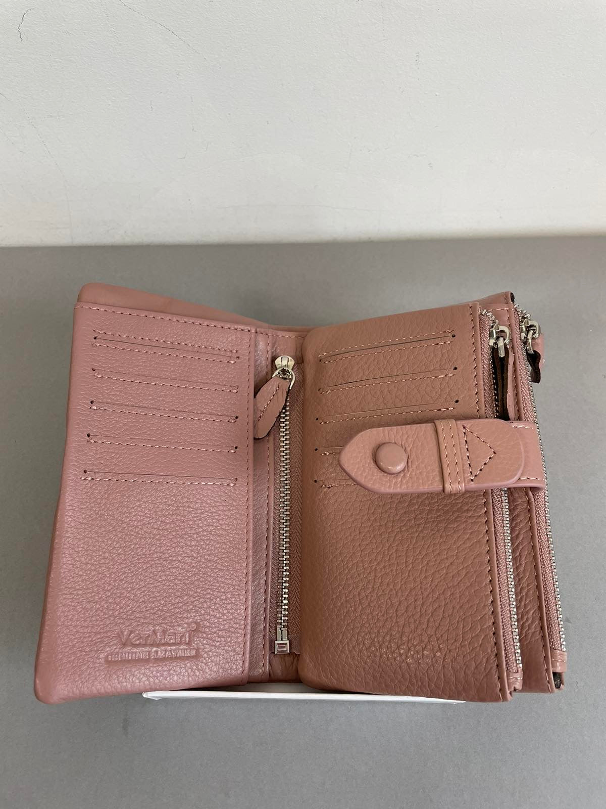 Rausvos spalvos moteriška VerMari piniginė