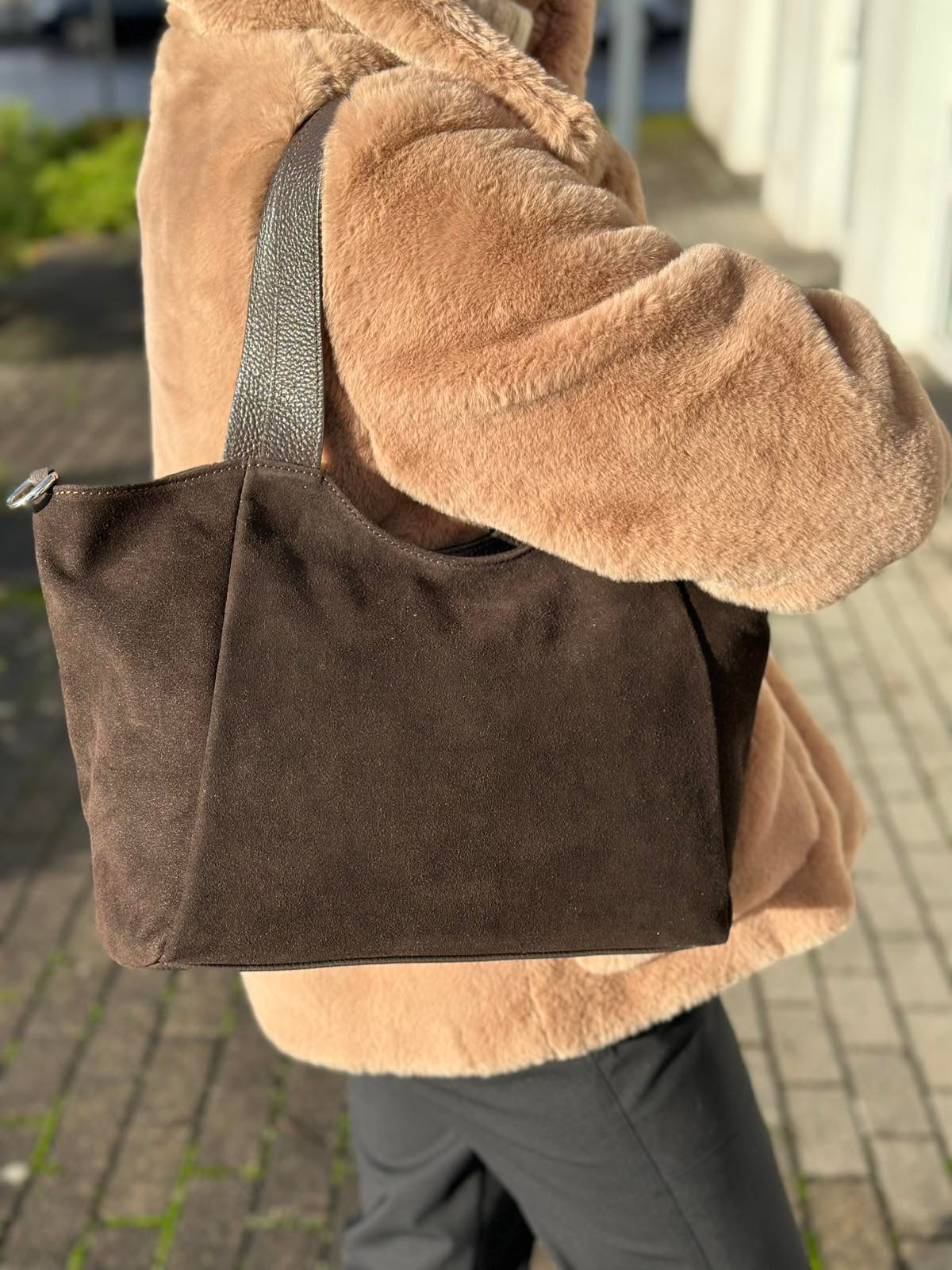 Ruda zomšinė rankinė