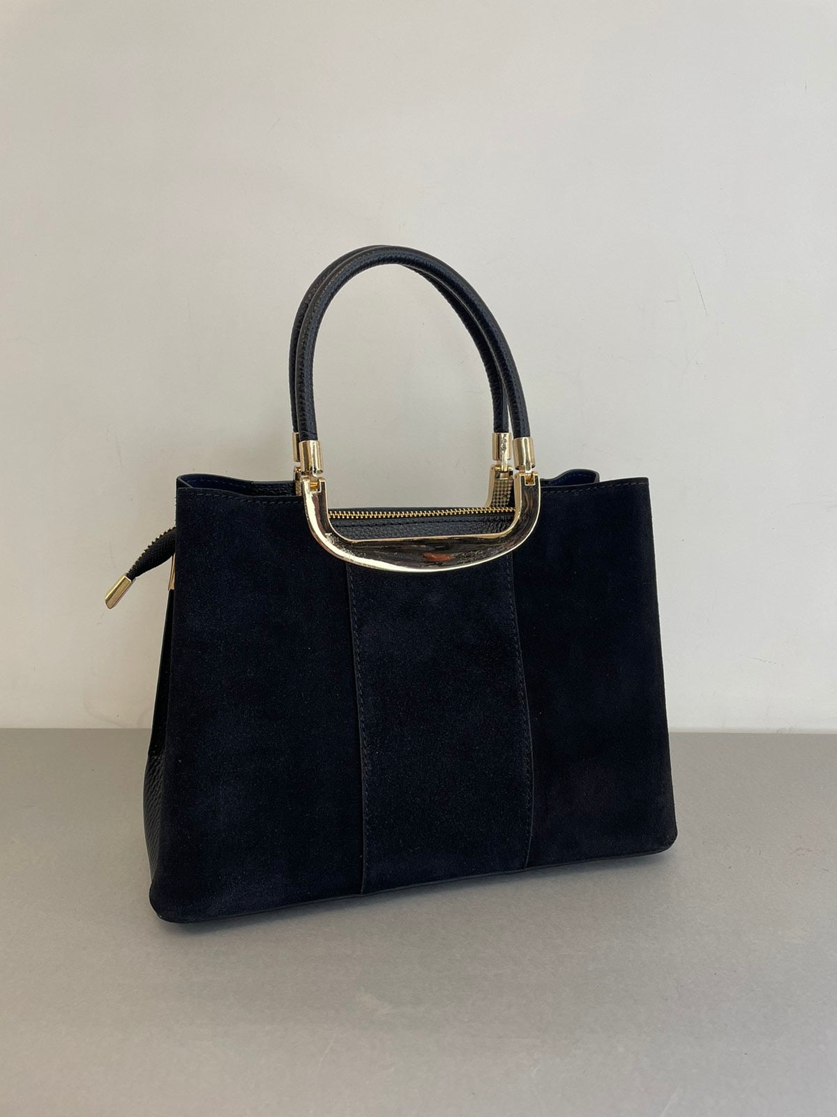 Verstos odos moteriškas rankinukas