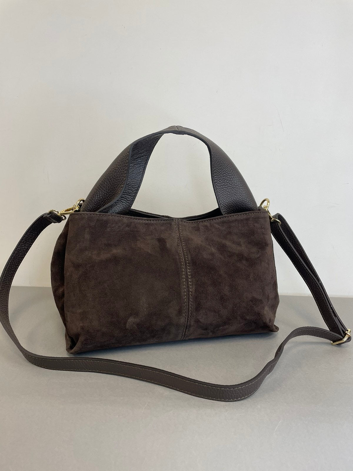 Stilinga odinė rankinė