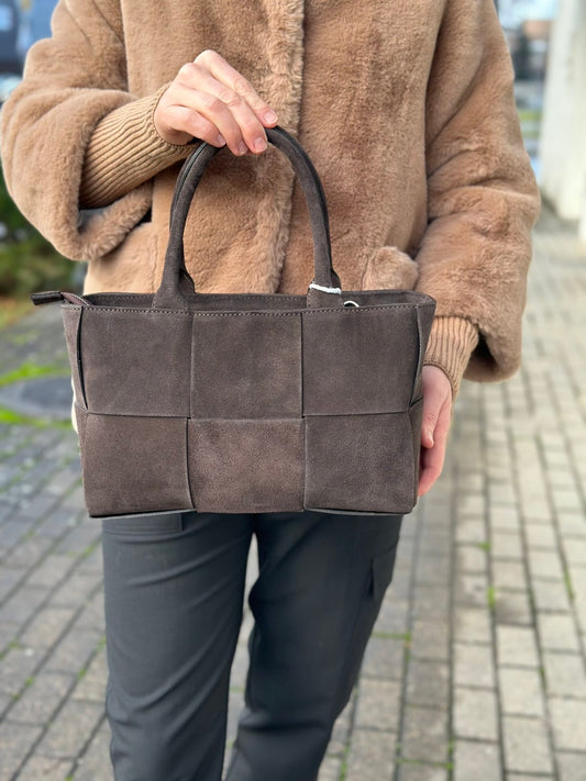 Stilinga natūralios odos rankinė