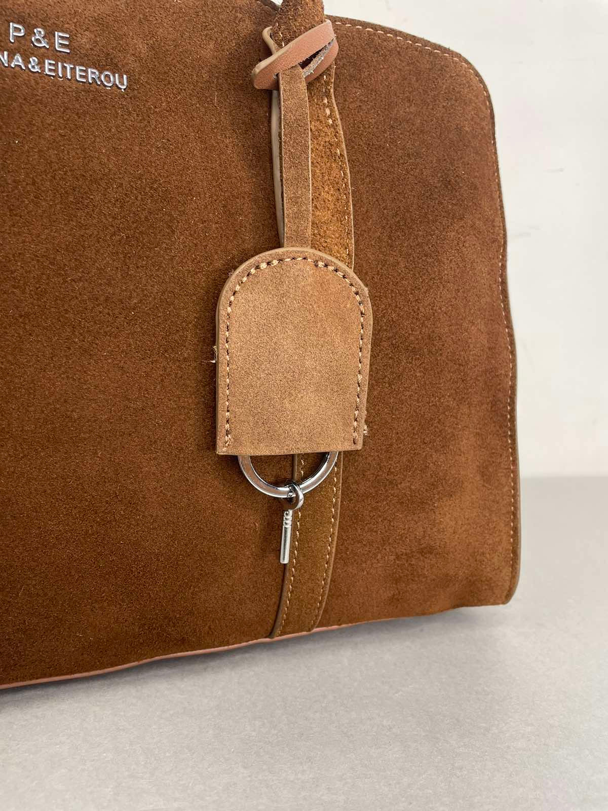 Ruda natūralios odos moteriška rankinė