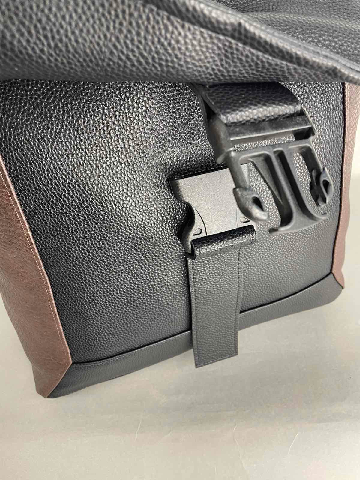 Moteriška Sominta kuprinė