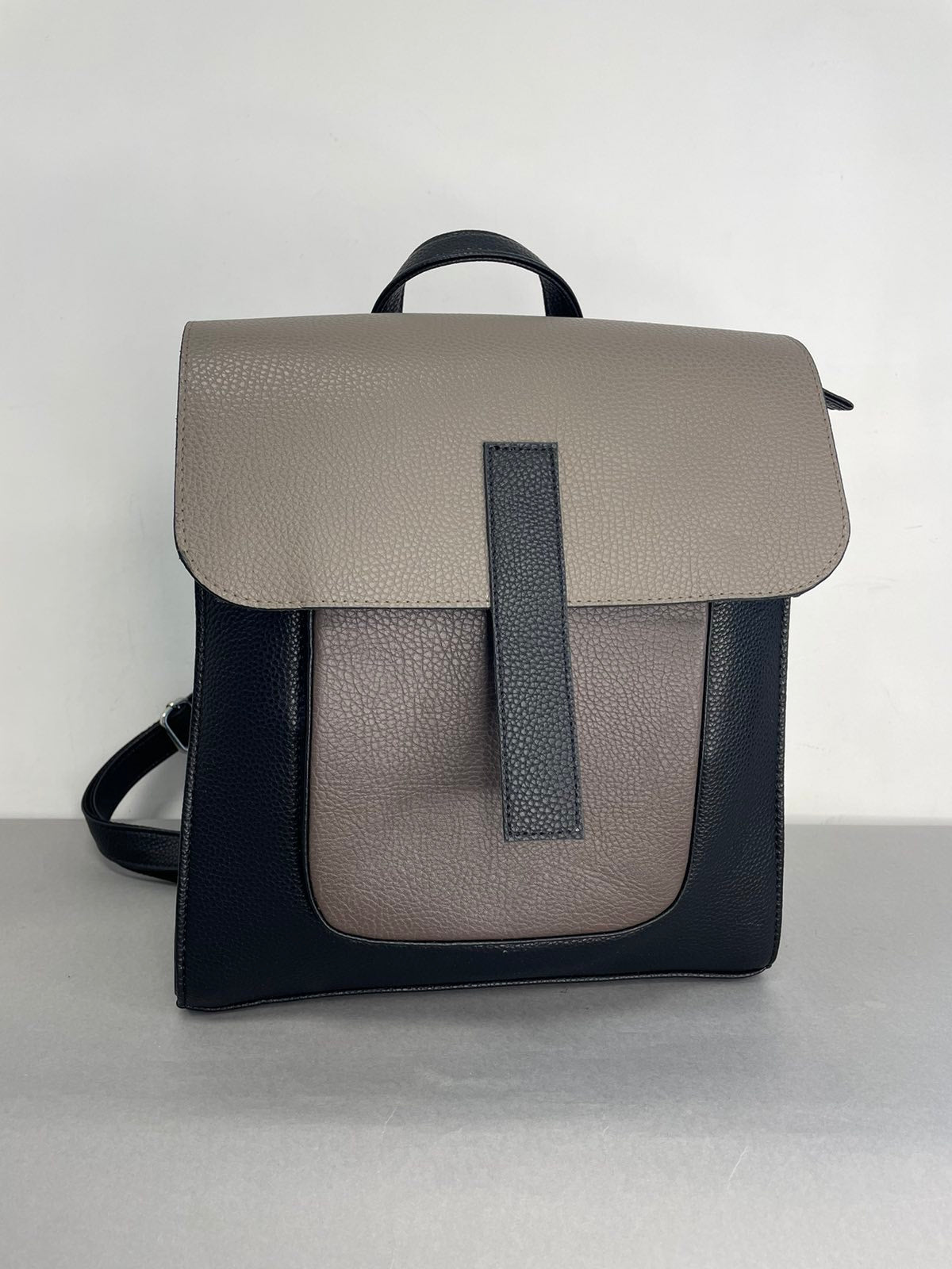 Moteriška Sominta kuprinė