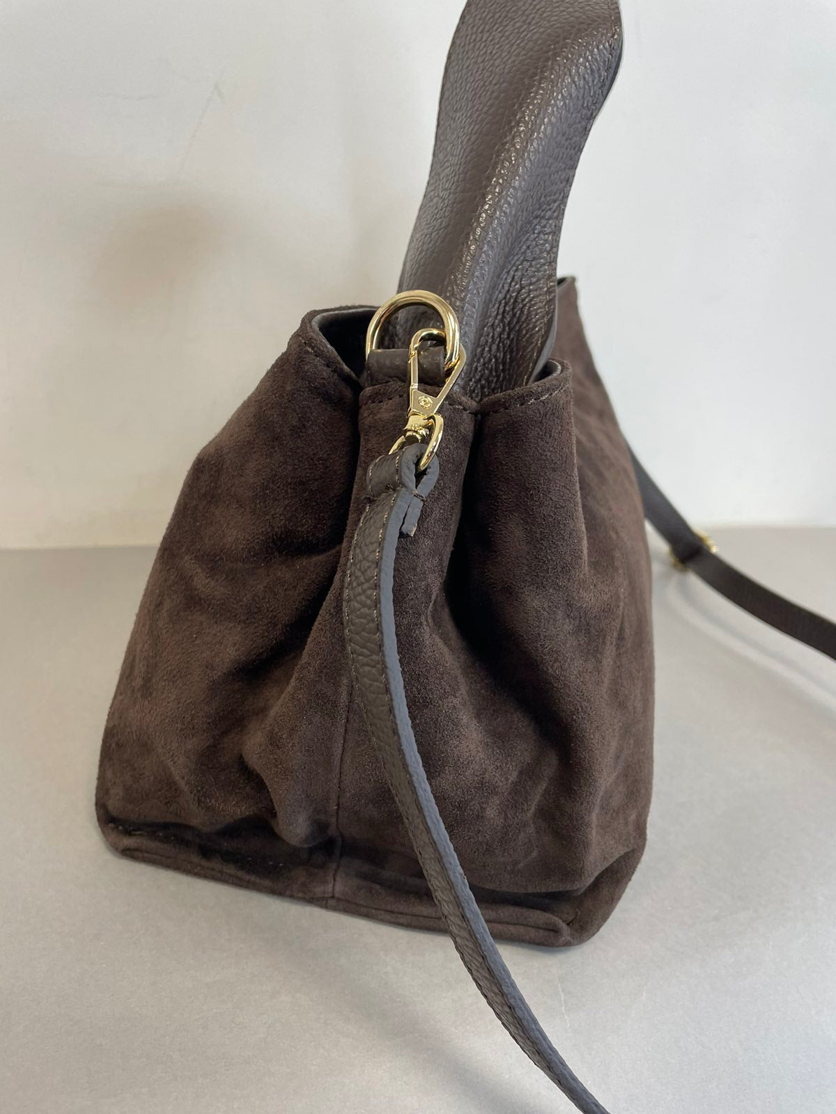 Stilinga odinė rankinė