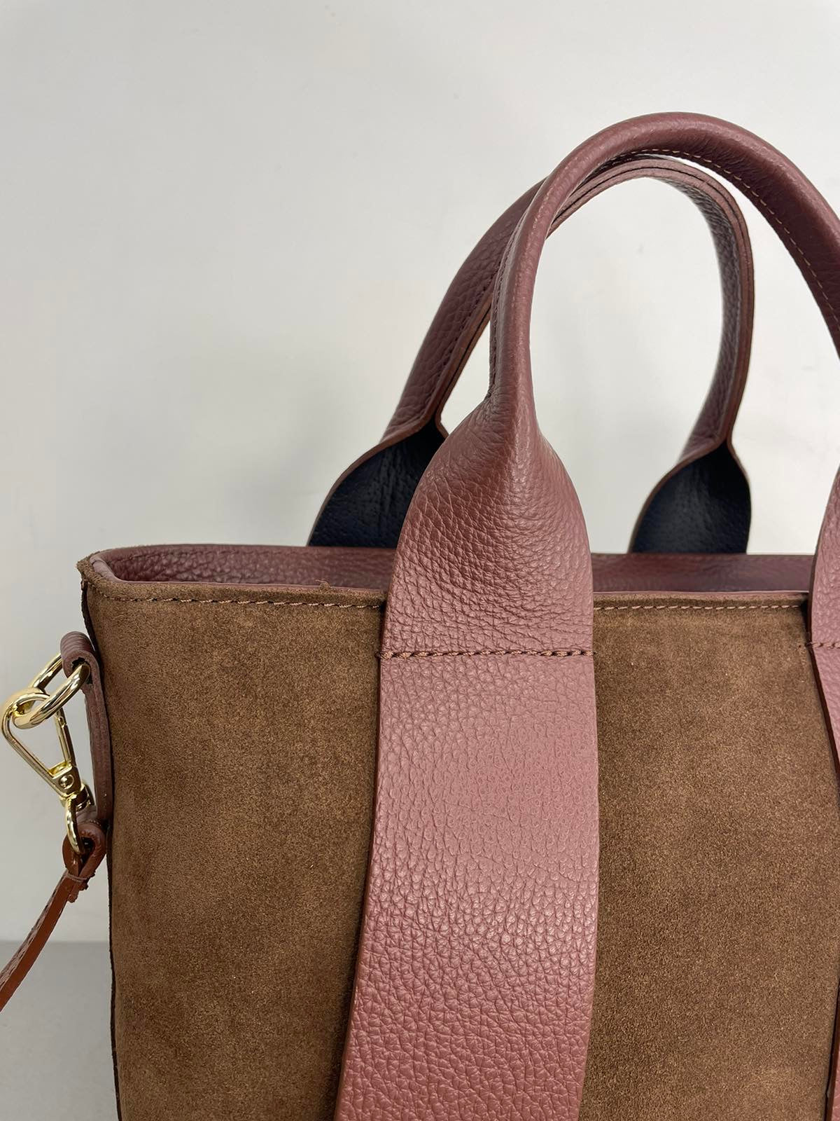 Natūralios odos moteriška rankinė