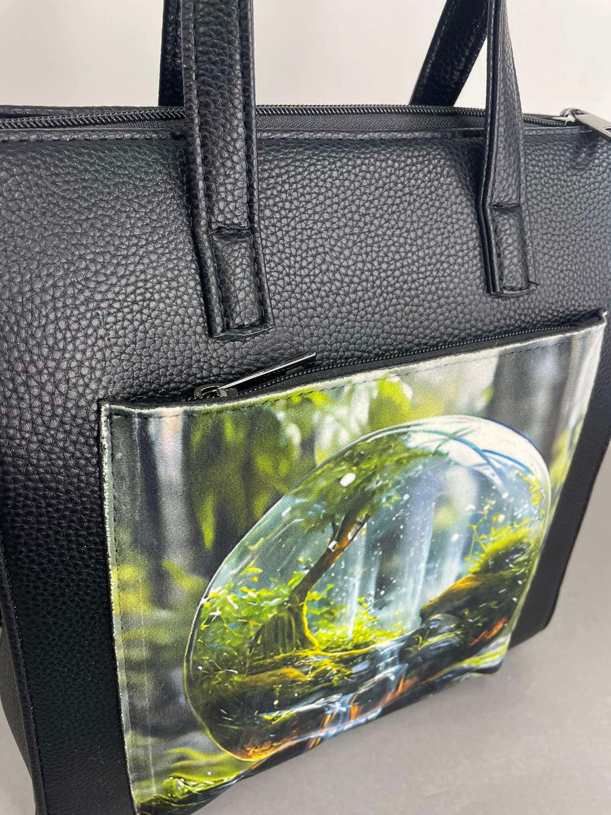 Moteriška kuprinė-rankinė