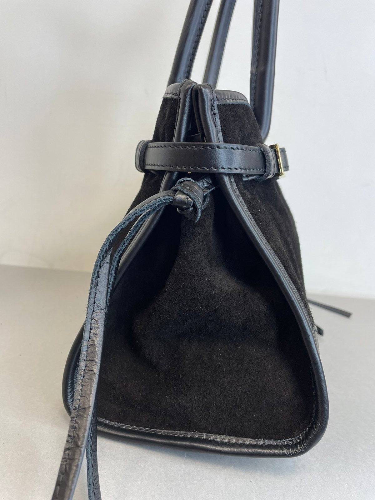 Stilinga natūralios odos rankinė