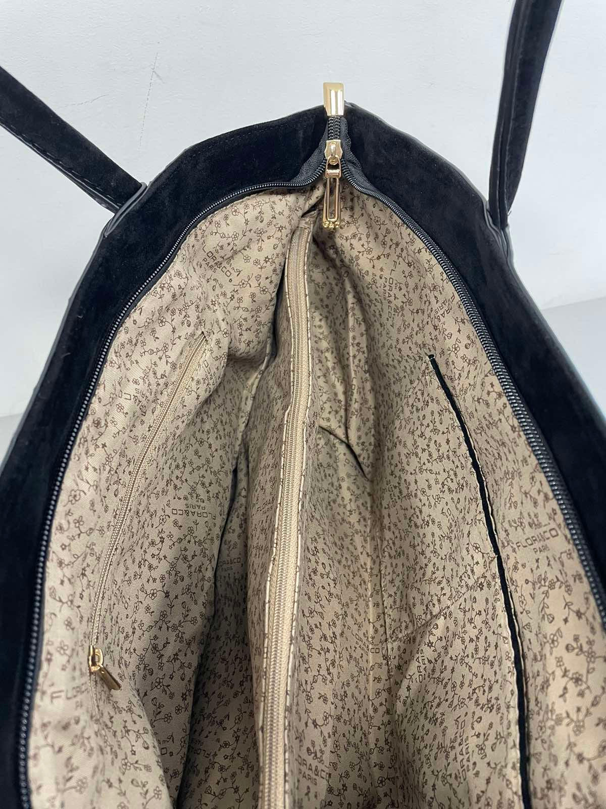 Juoda moteriška rankinė