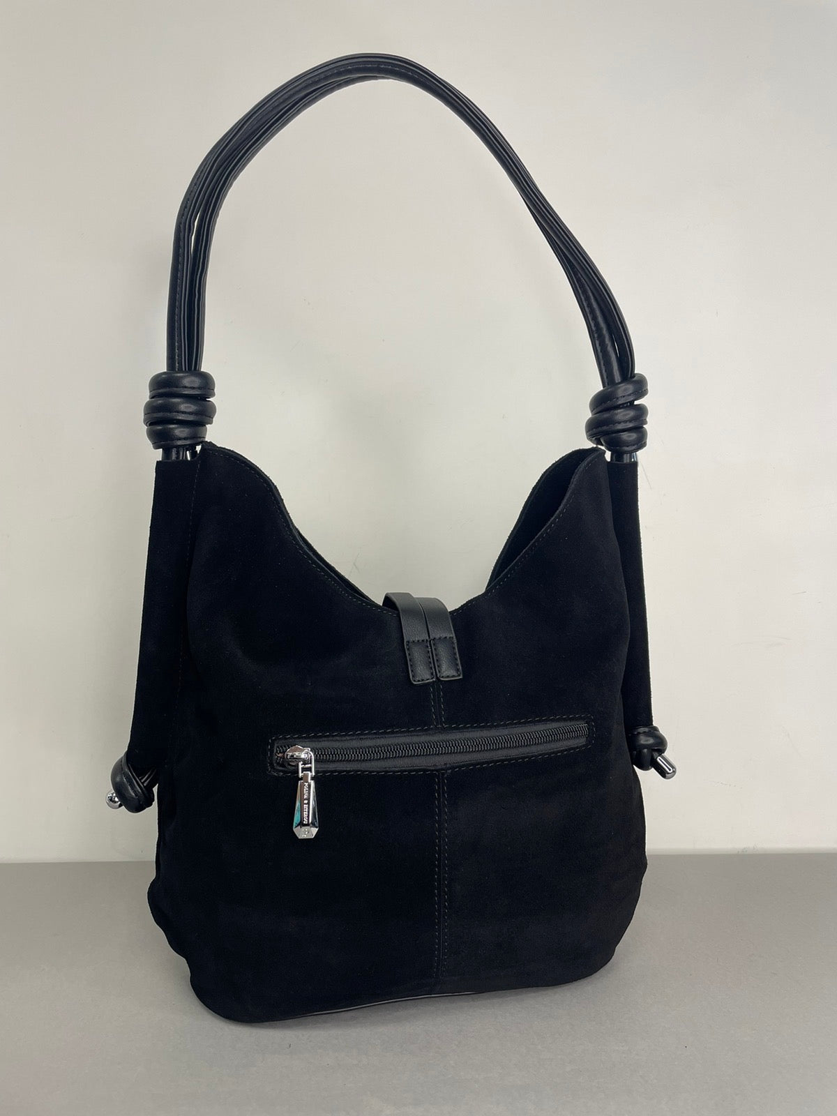 Juodos spalvos moteriška rankinė