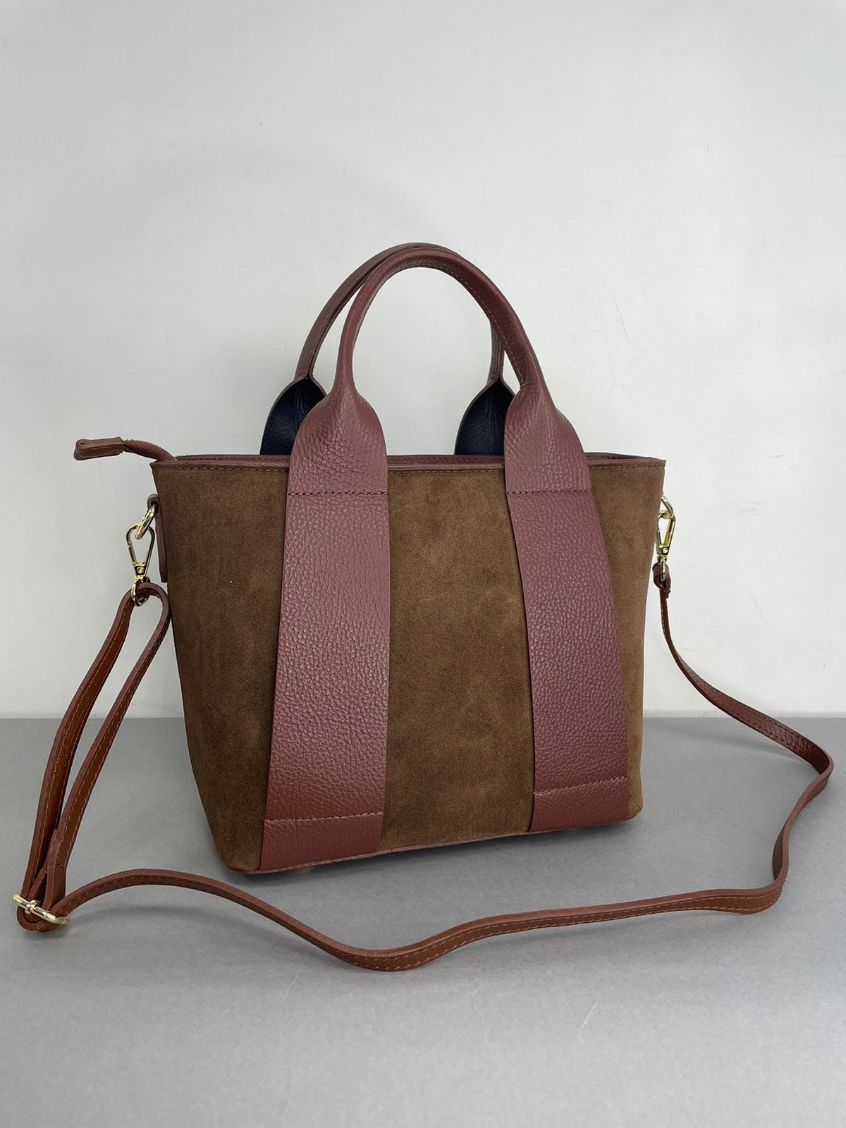 Natūralios odos moteriška rankinė