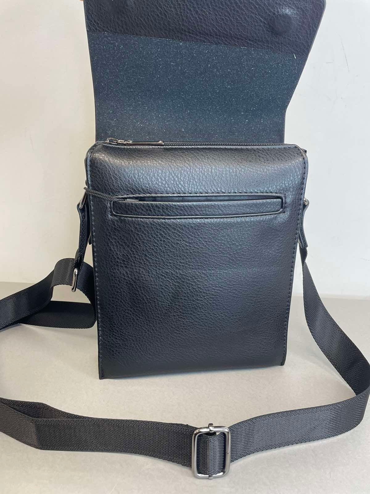 Vyriška rankinė per petį