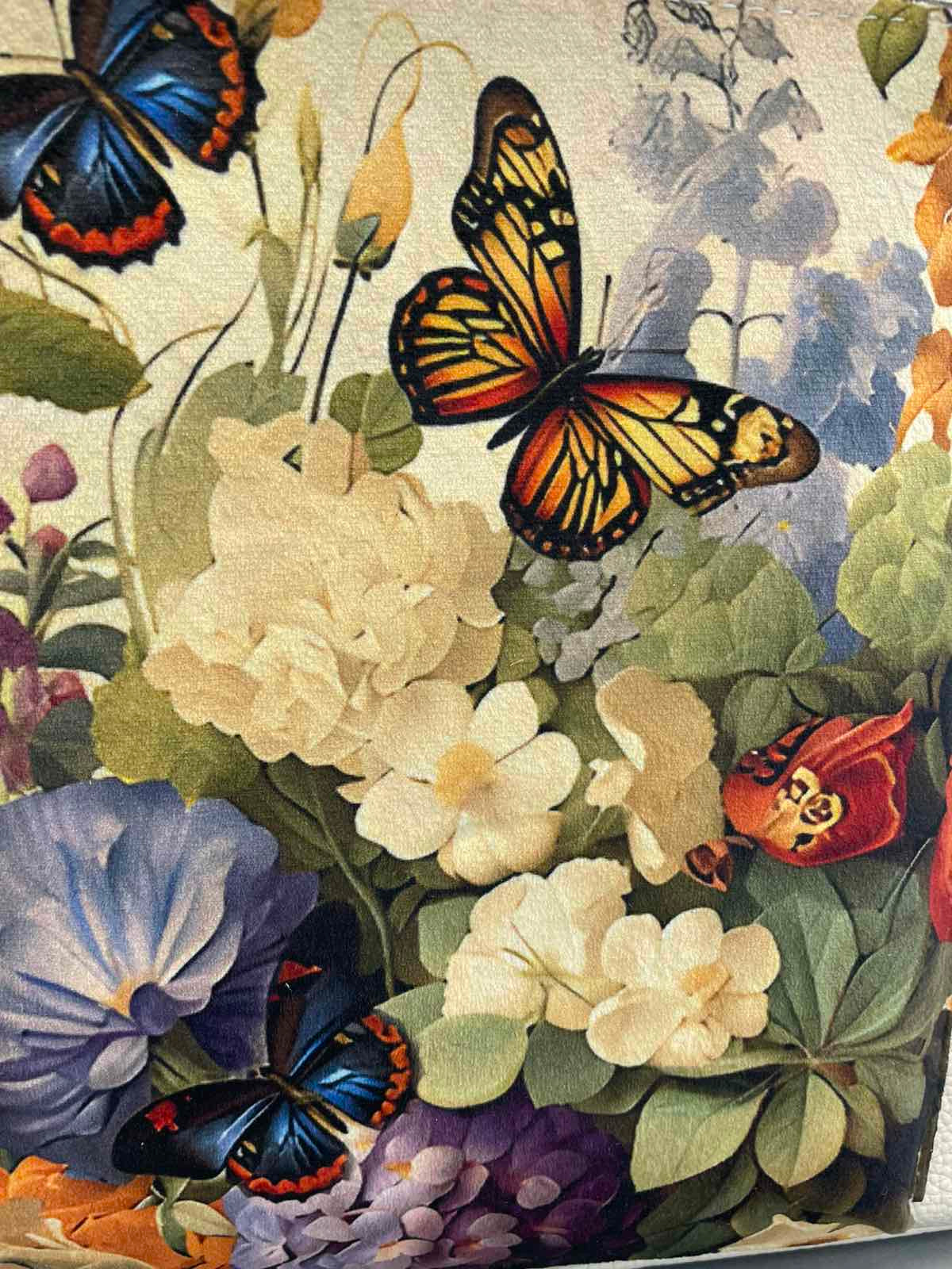 Sominta moteriška kuprinė-rankinė
