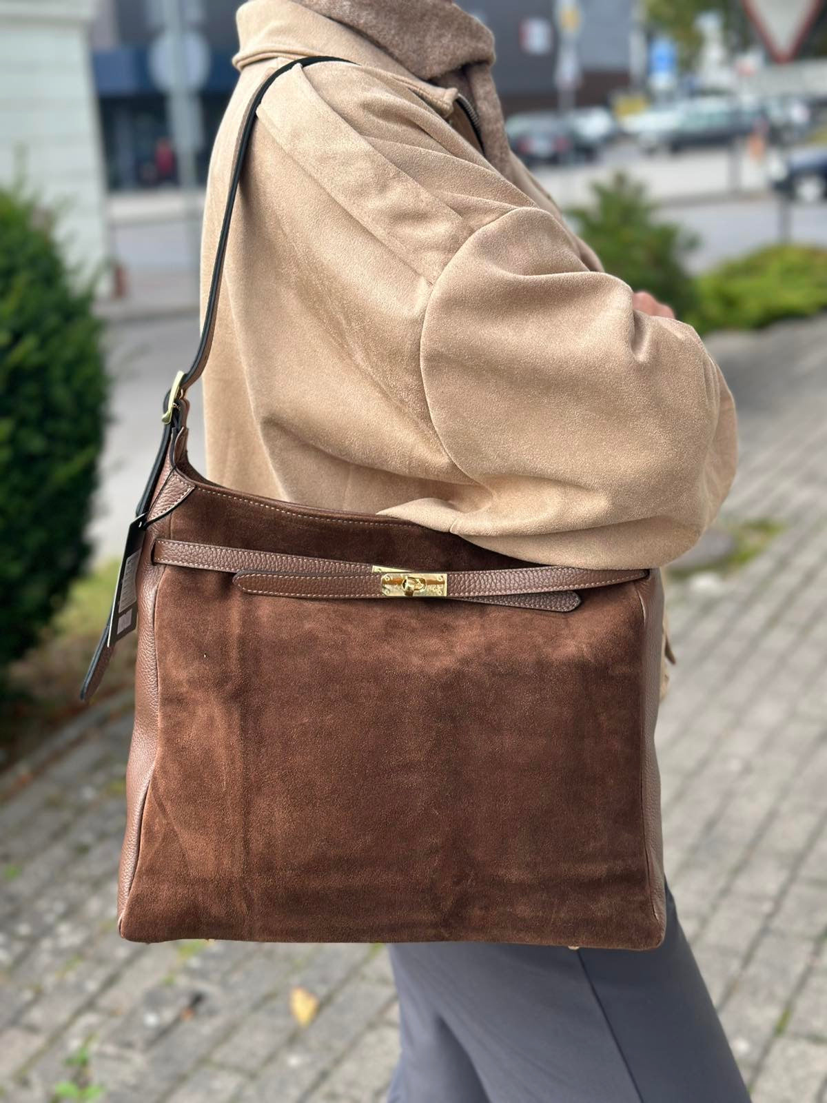 Ruda natūralios odos rankinė