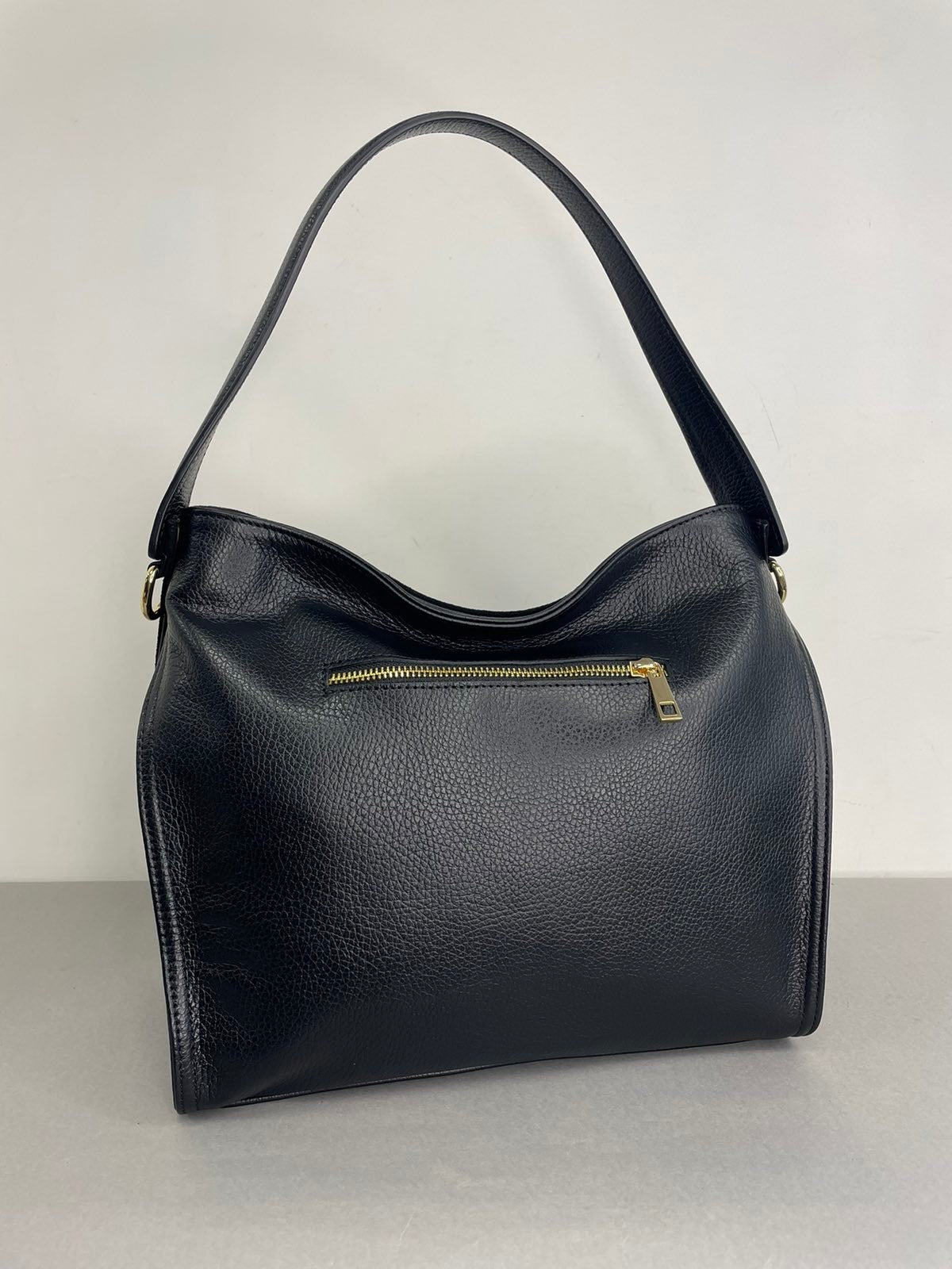 Vezze natūralios odos rankinė