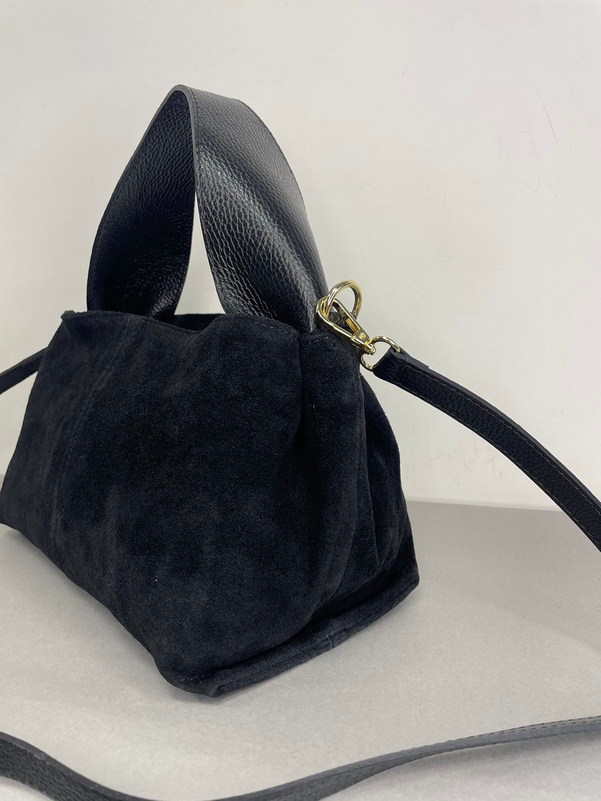 Stilinga odinė rankinė