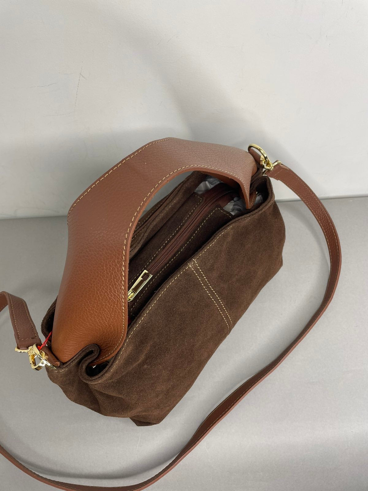 Stilinga natūralios odos rankinė