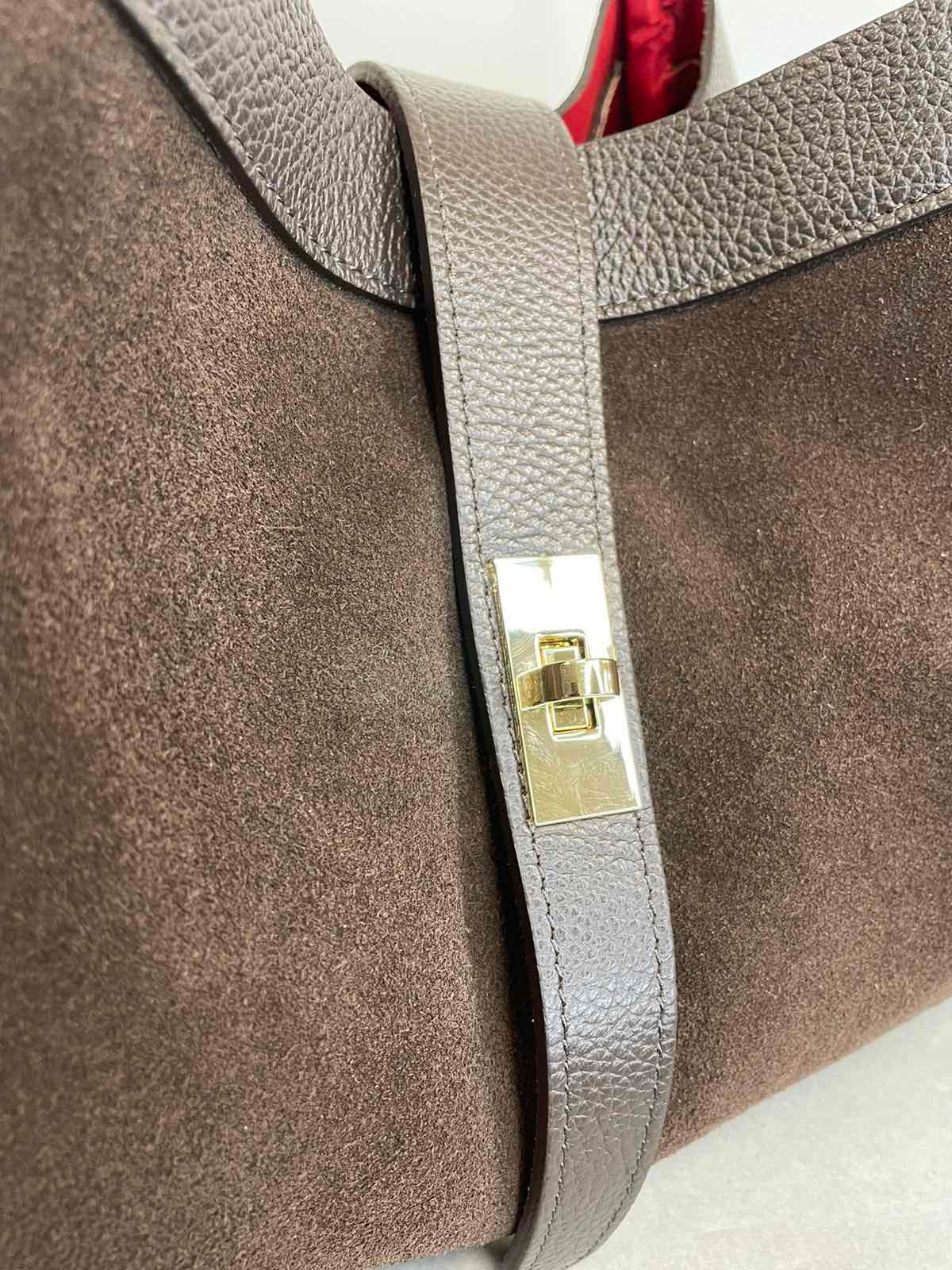 Stilinga natūralios odos rankinė