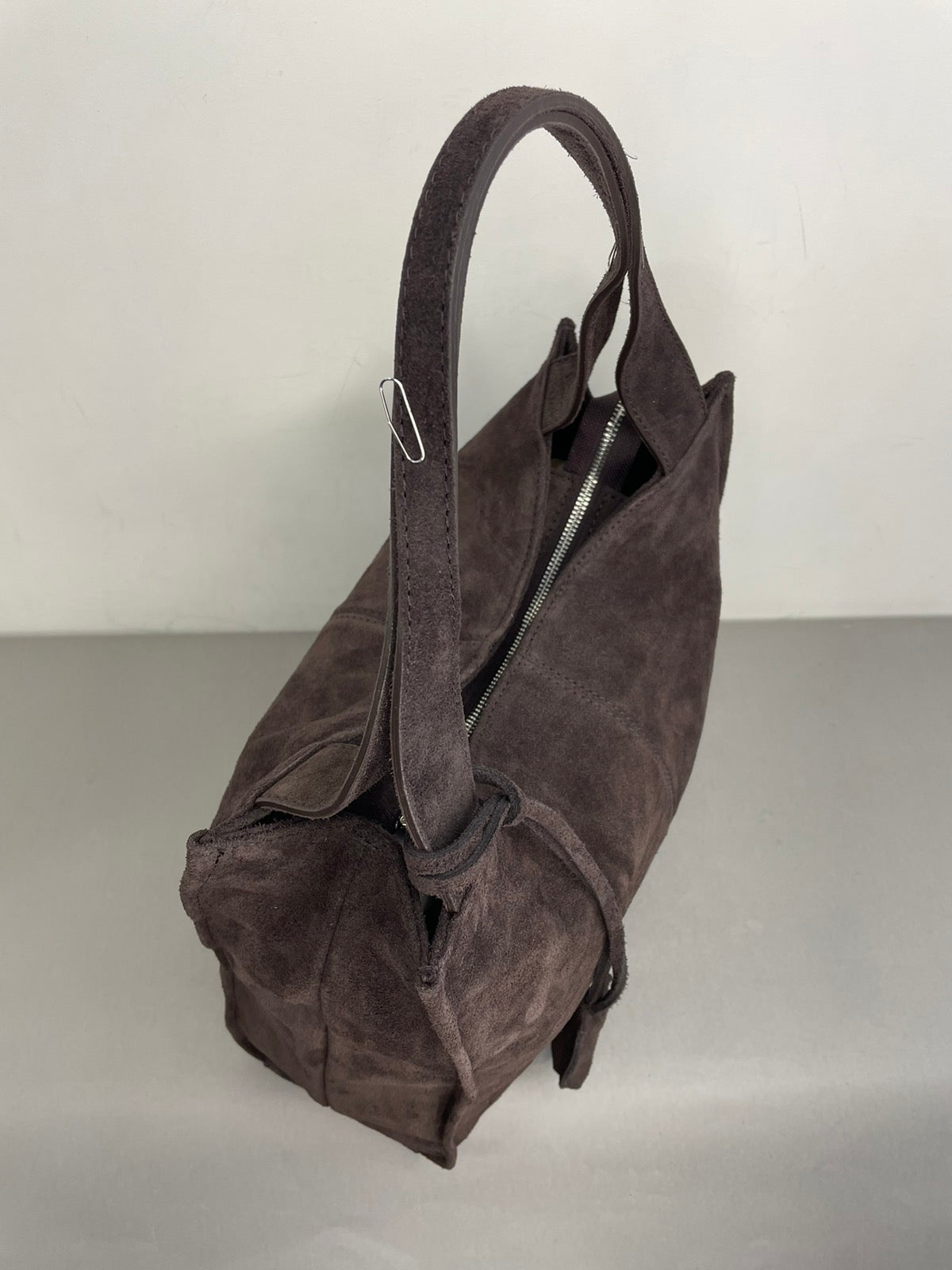 Ruda zomšinė moteriška rankinė