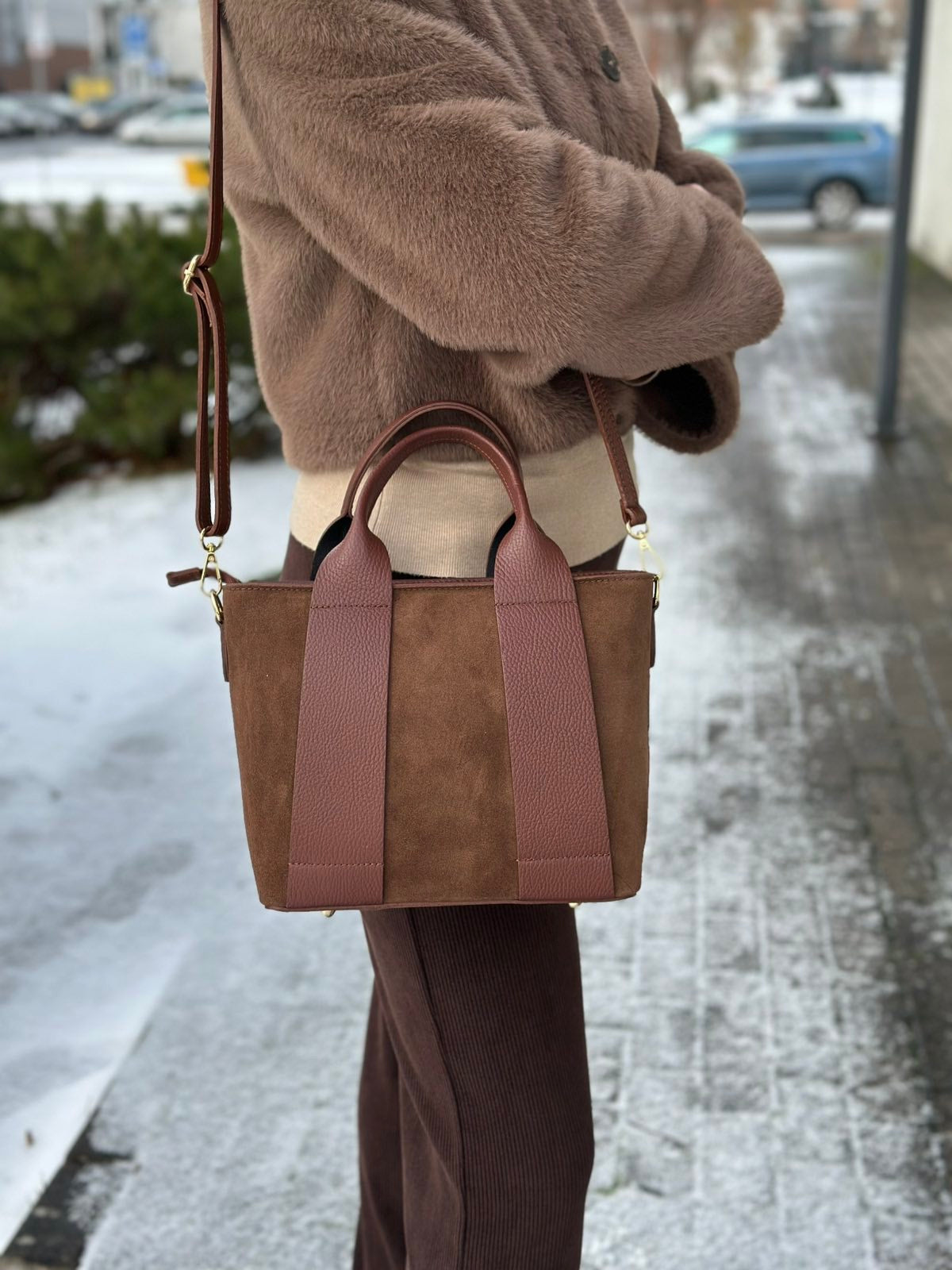 Natūralios odos moteriška rankinė