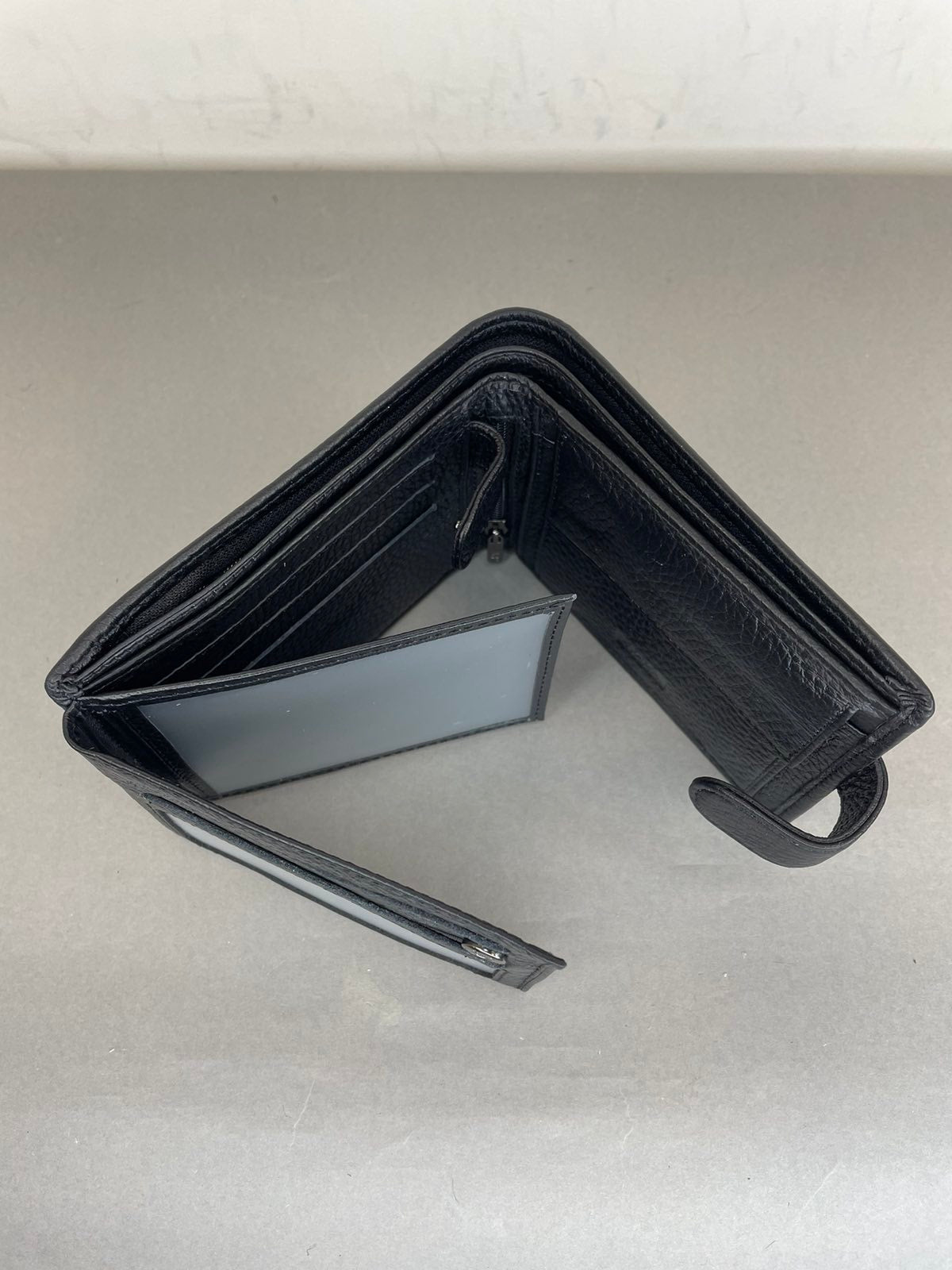 Natūralios odos piniginė Alfa Ricco