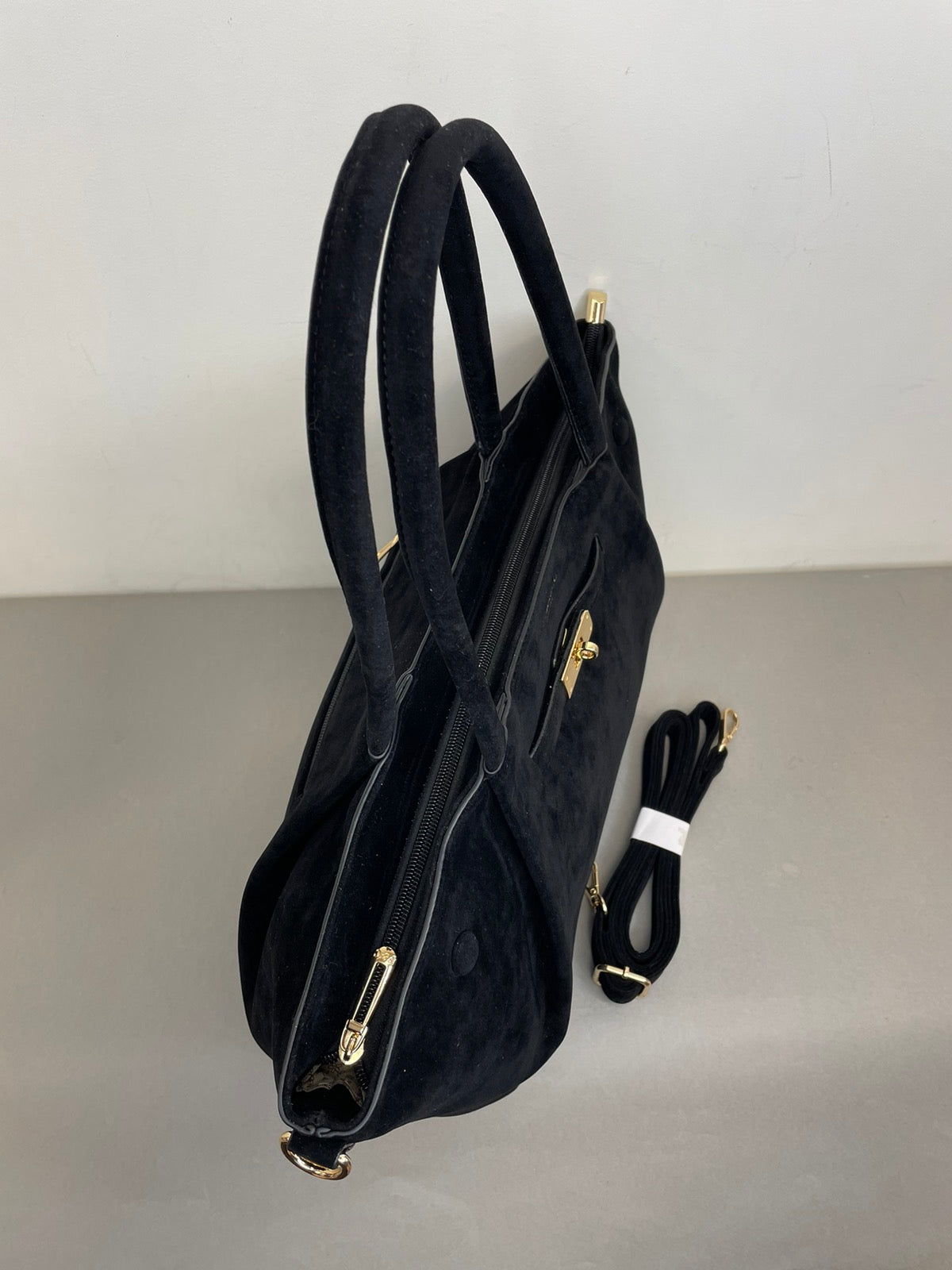 Juoda moteriška rankinė