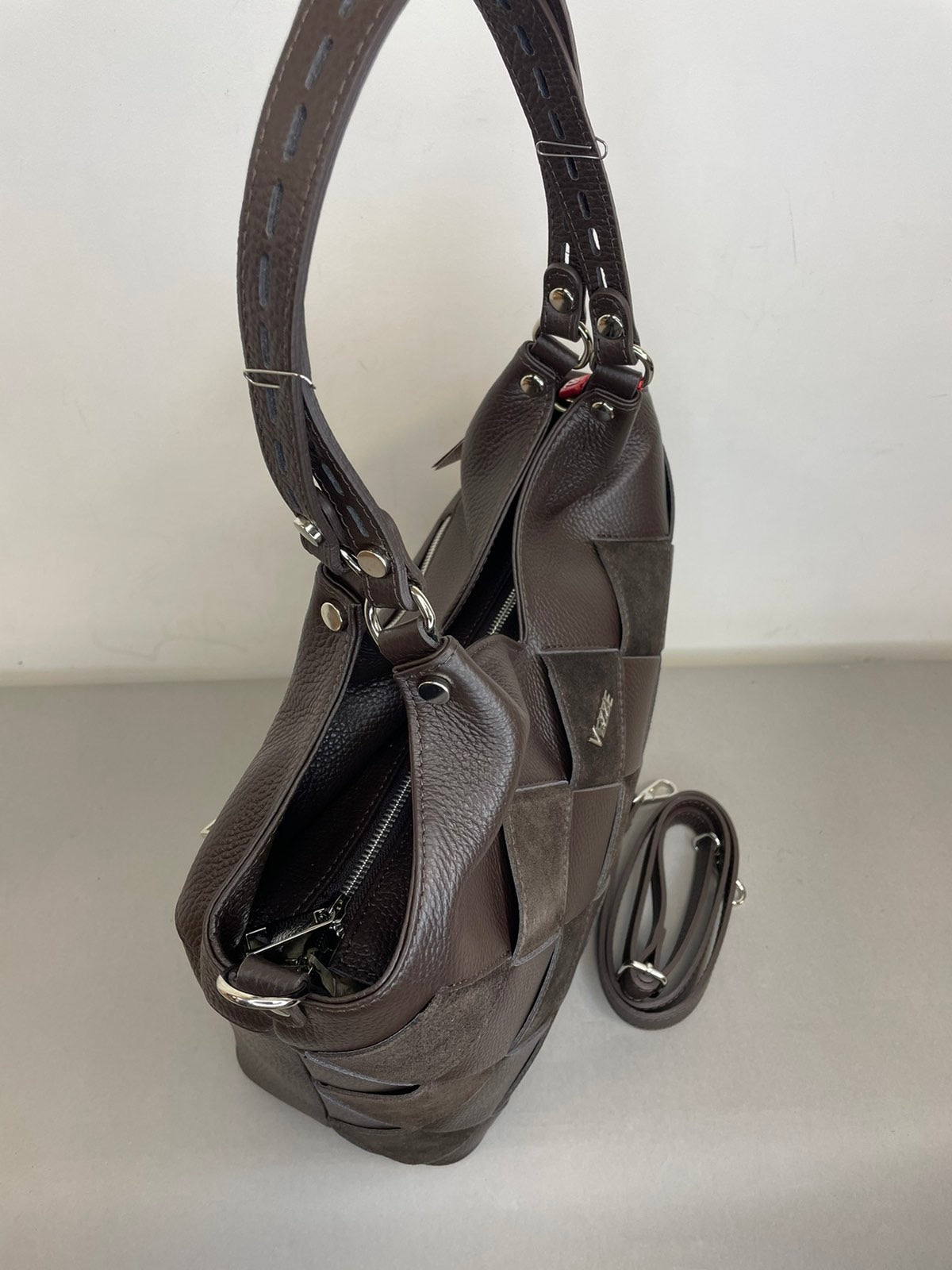 Natūralios odos Vezze rankinė