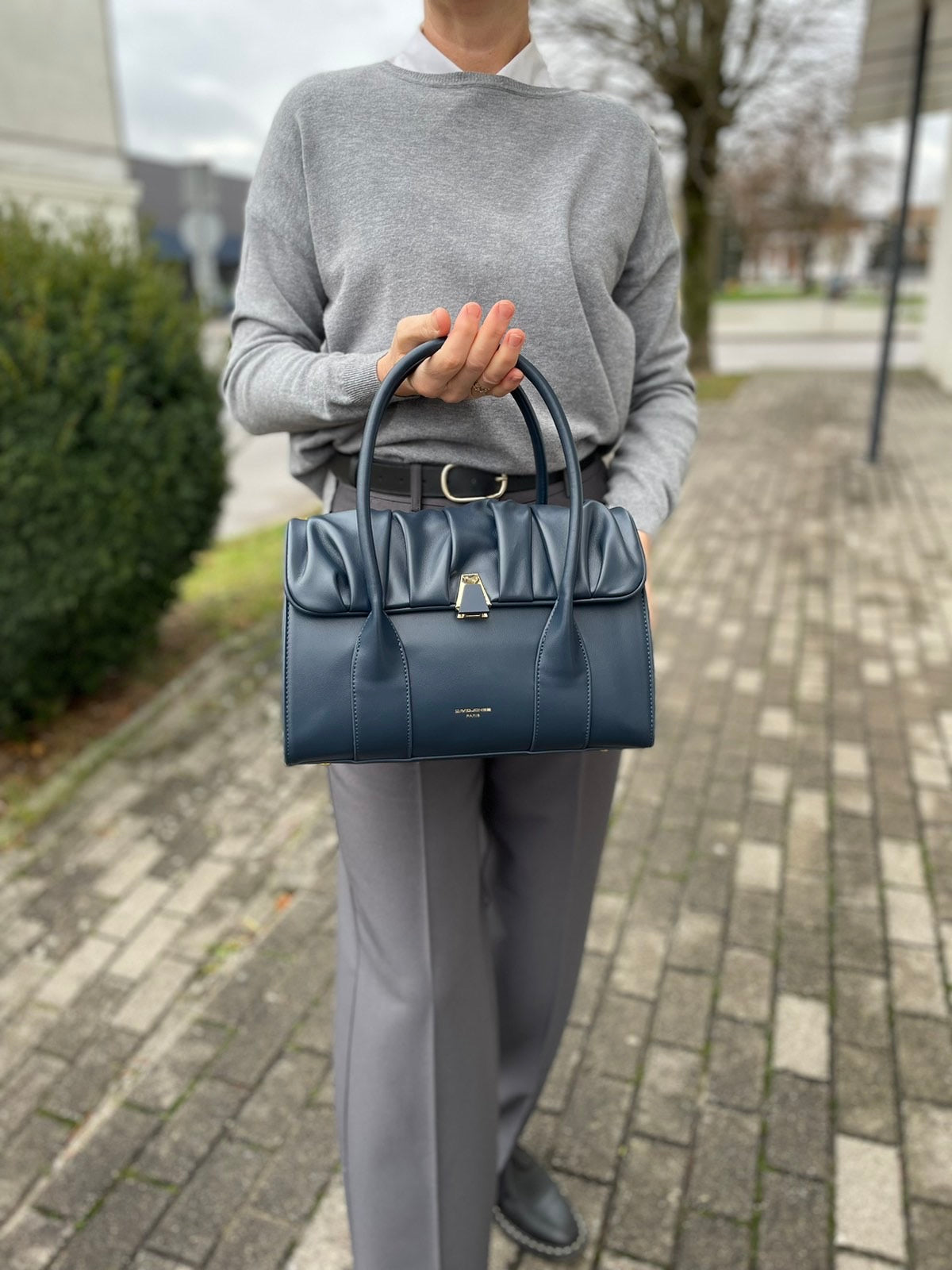 Mėlyna moteriška rankinė David Jones