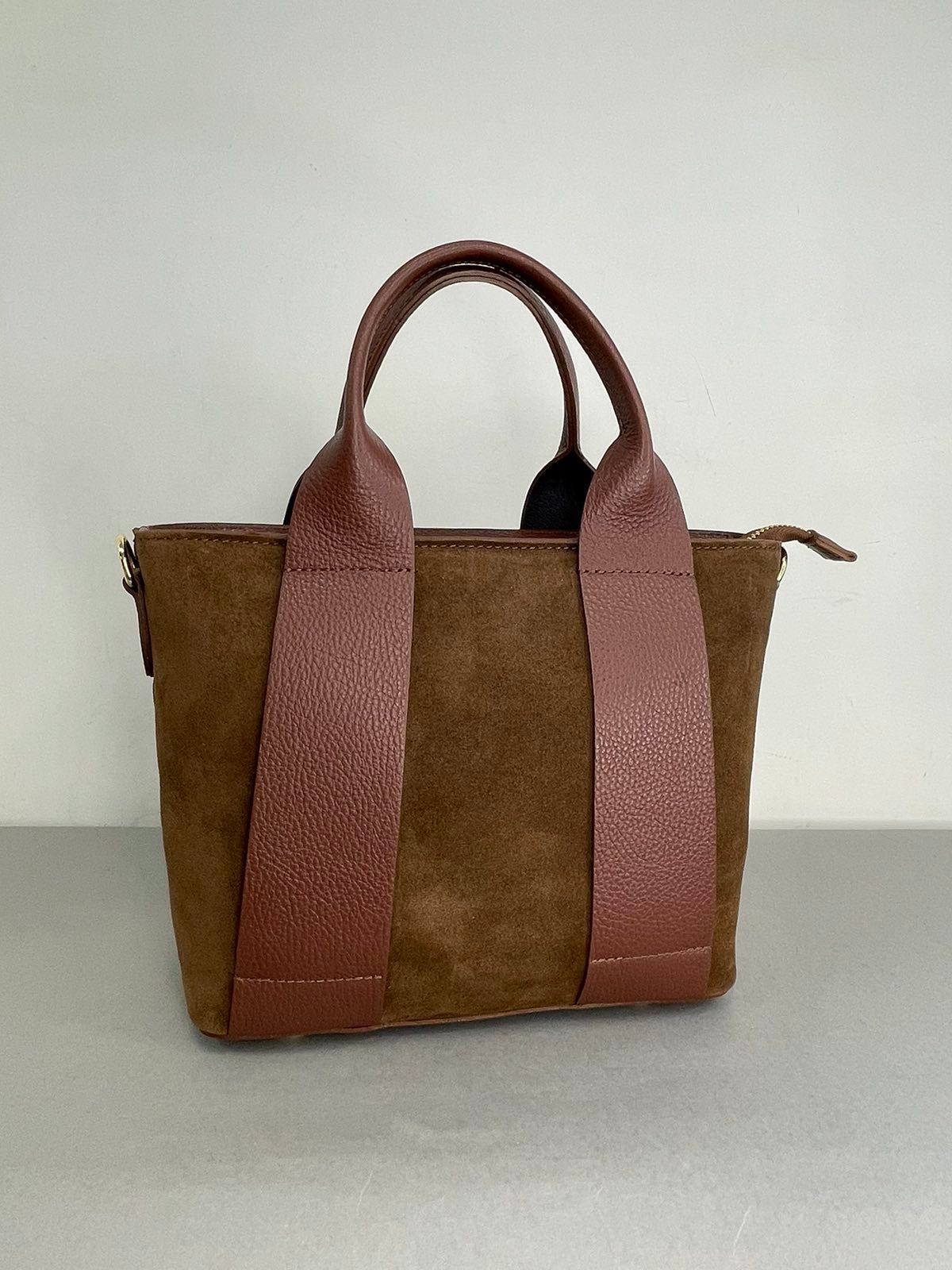 Natūralios odos moteriška rankinė