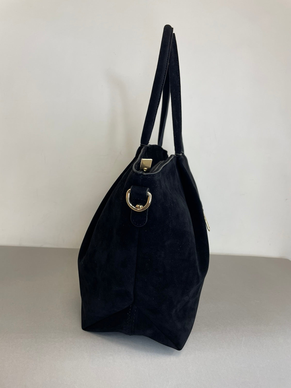 Juoda moteriška rankinė