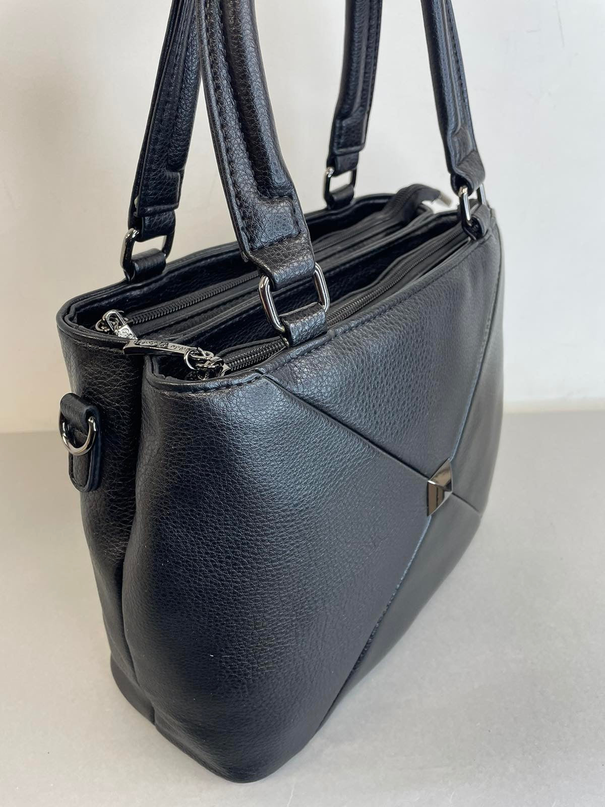 Gilda Tohetti moteriškas rankinukas