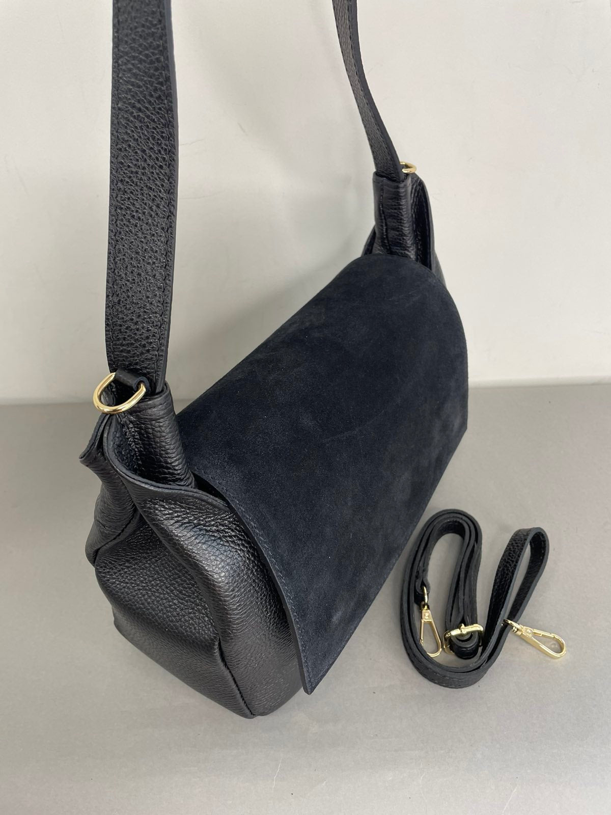 Natūralios odos rankinė