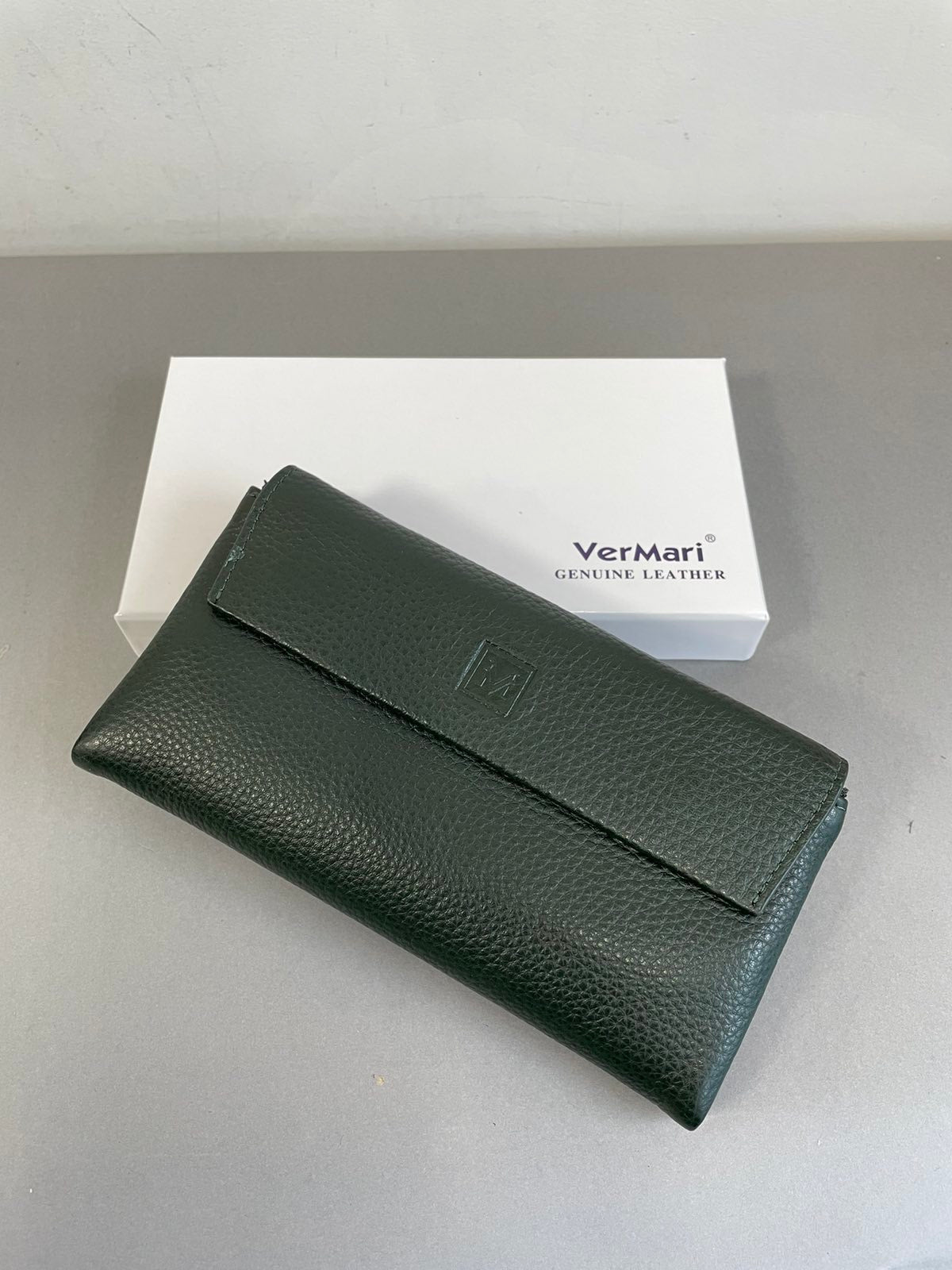 Moteriška natūralios odos VerMari piniginė