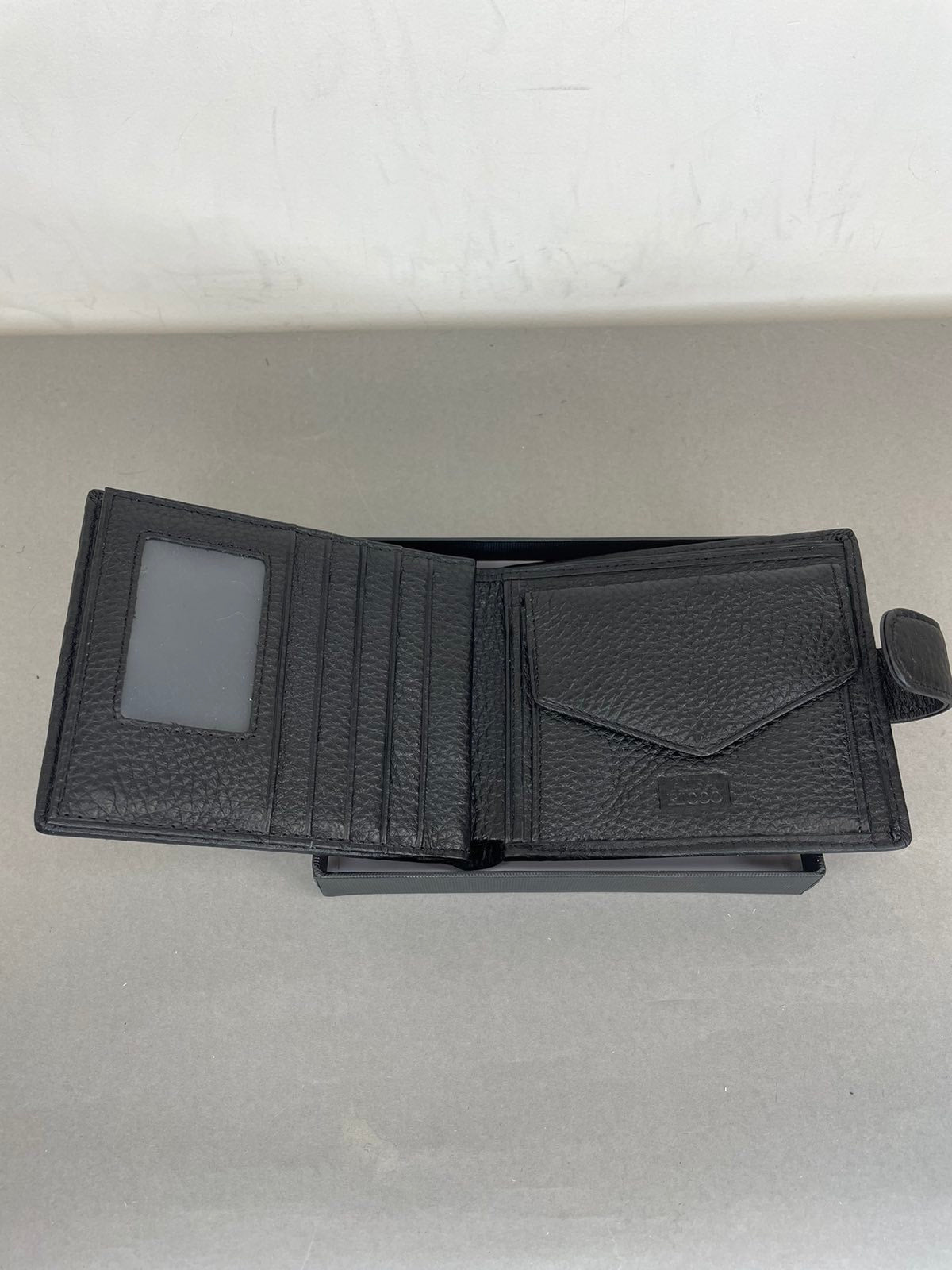 Natūralios odos vyriška piniginė